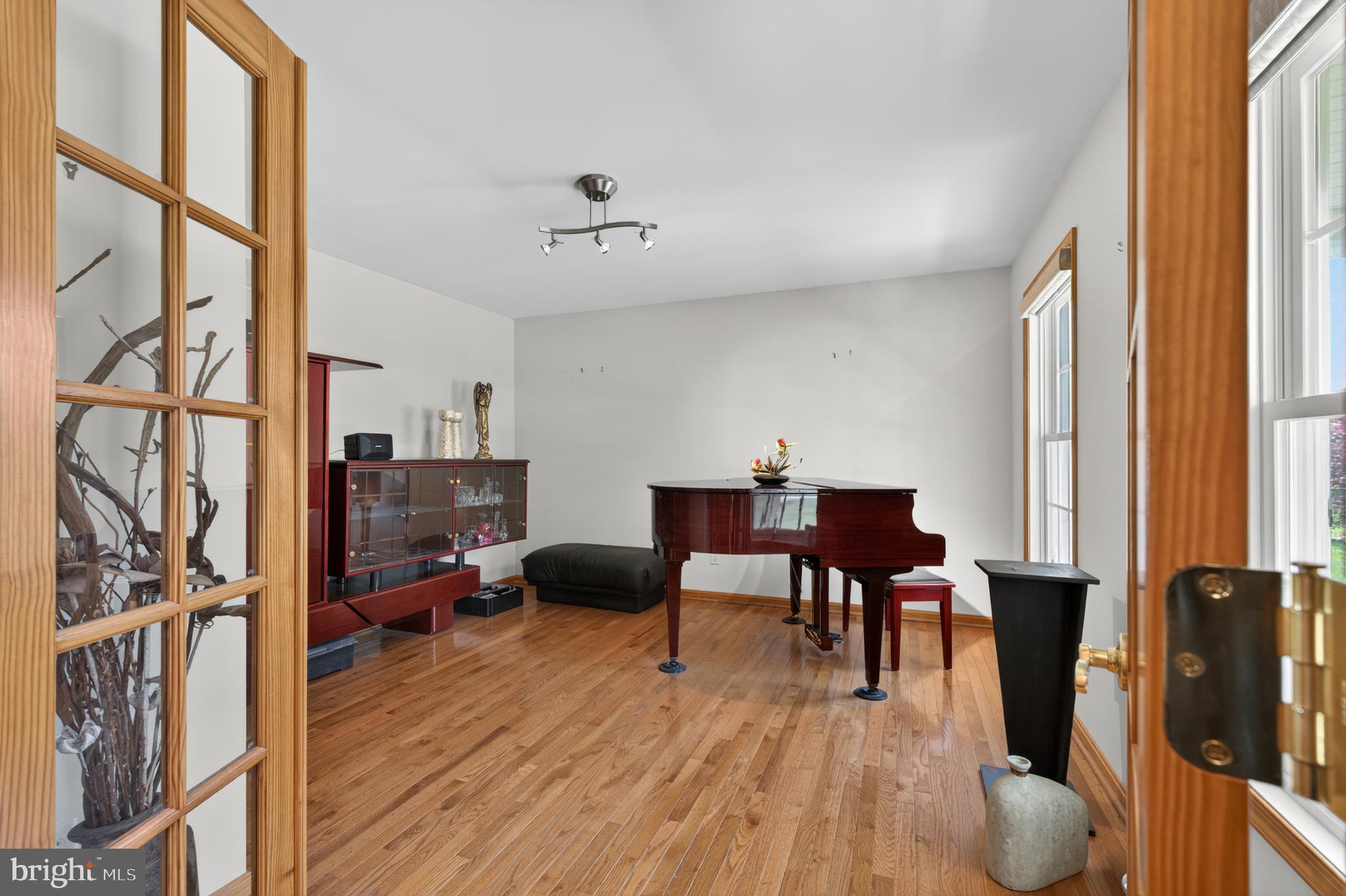 CARDINAL HILLS - Residential