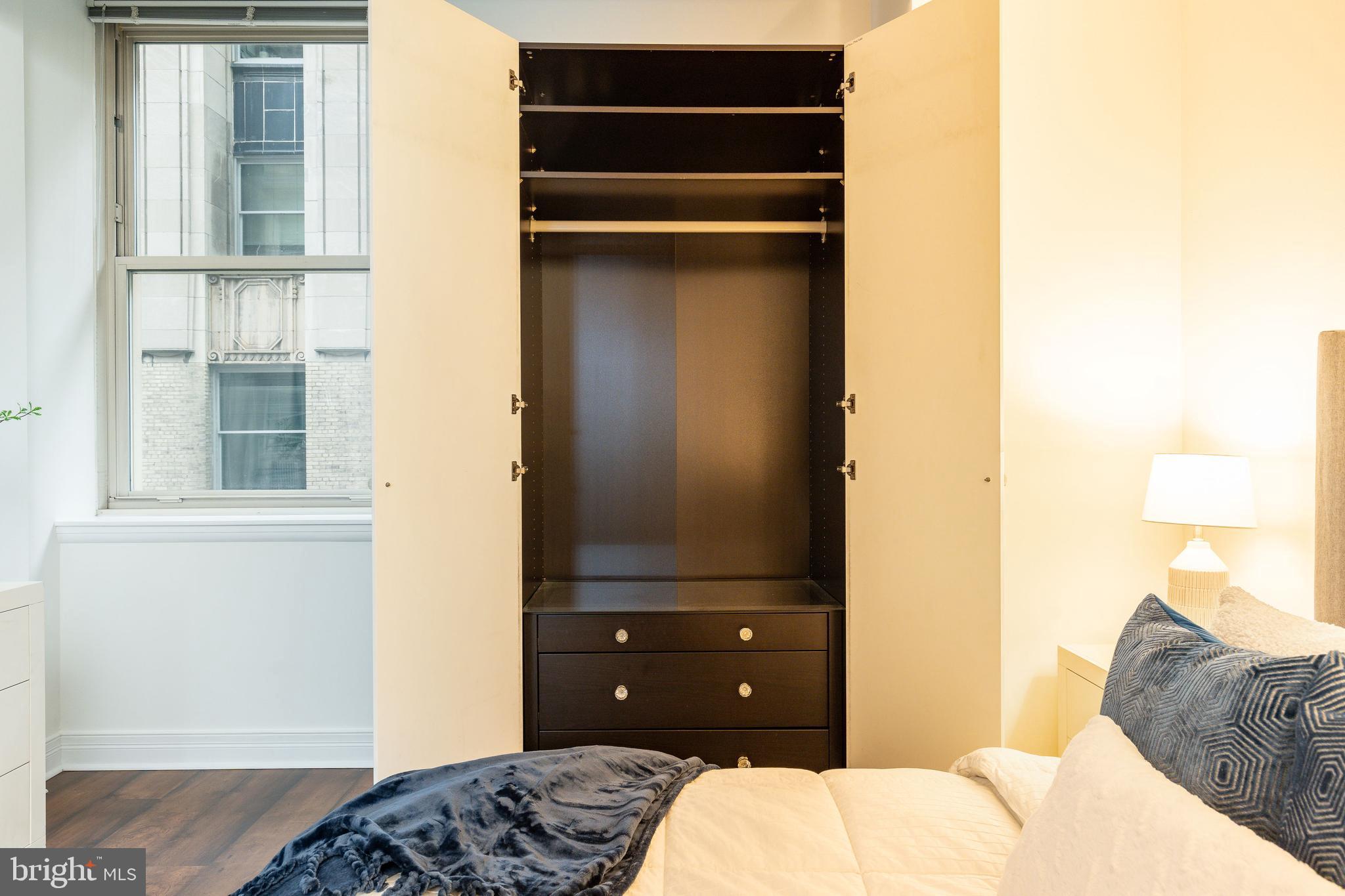 CENTER CITY - Residential