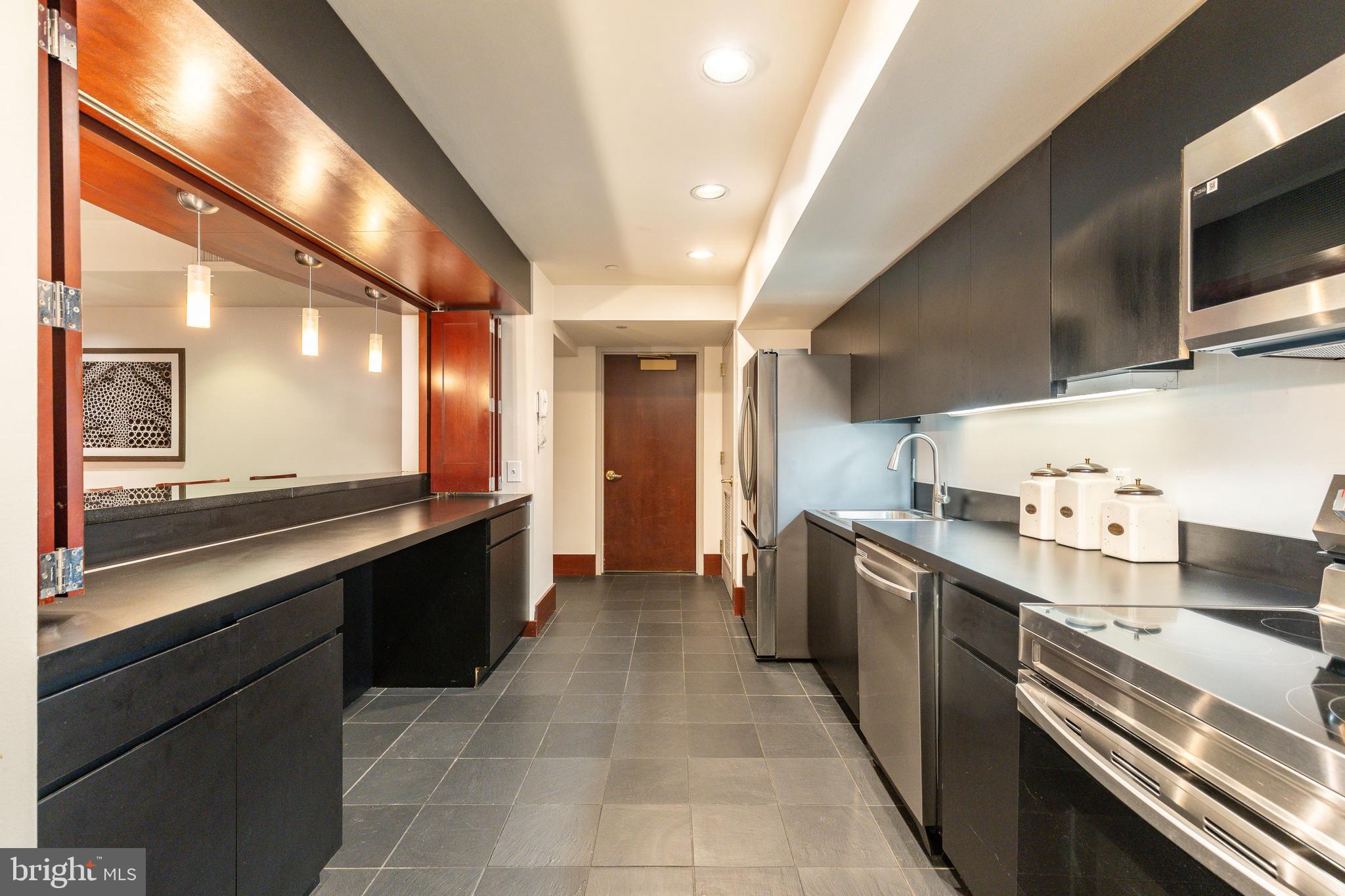 CENTER CITY - Residential