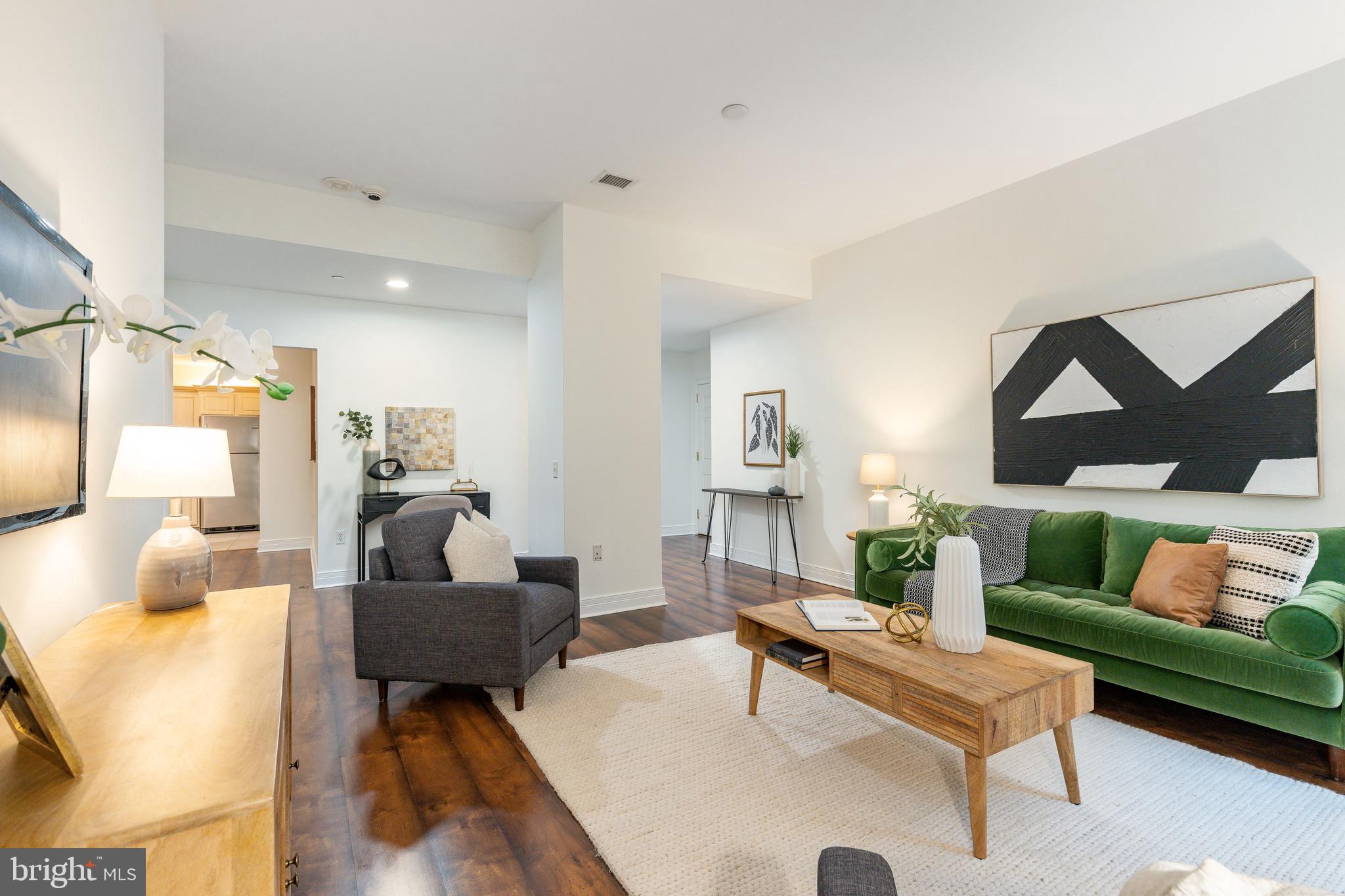 CENTER CITY - Residential