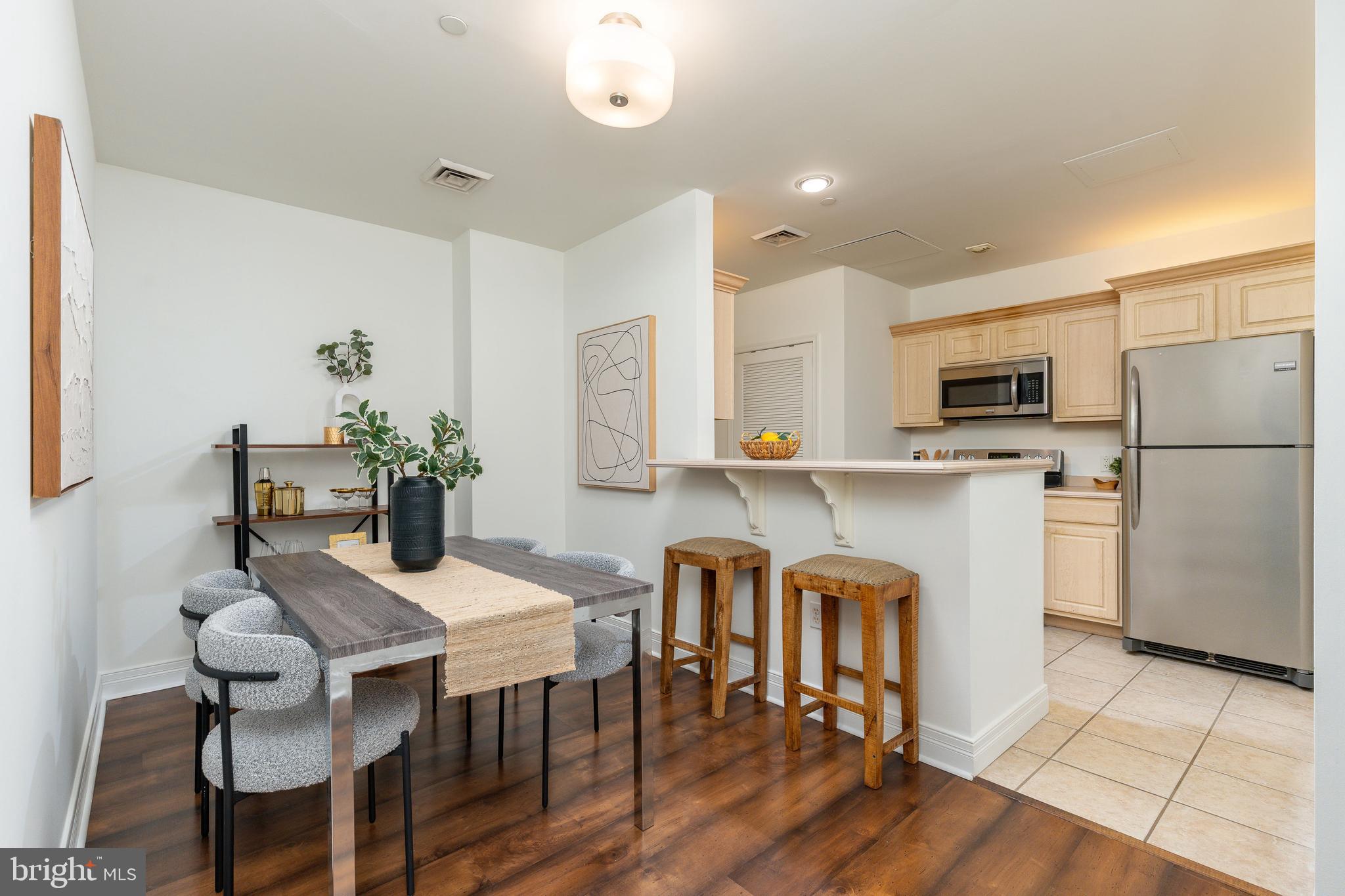 CENTER CITY - Residential