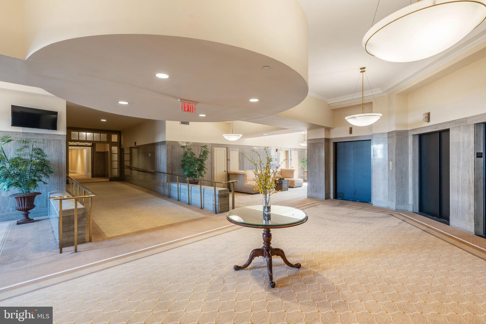 CENTER CITY - Residential