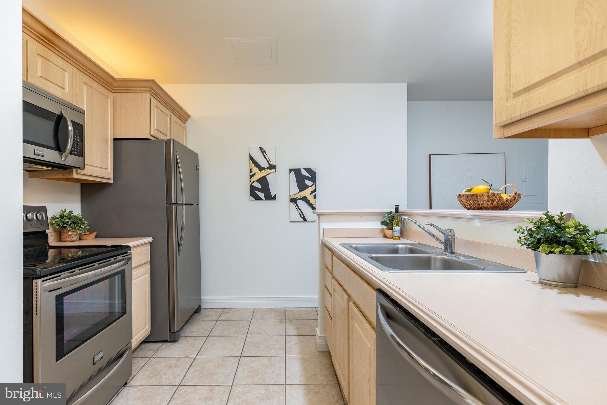 CENTER CITY - Residential