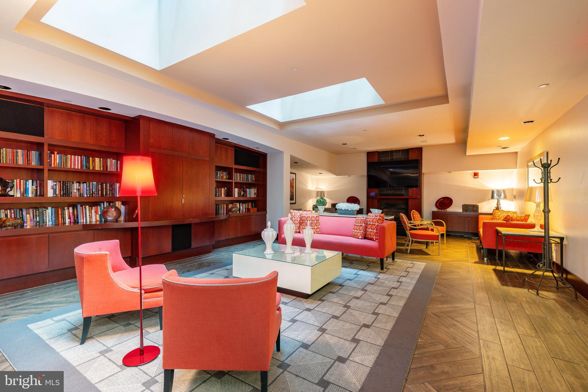 CENTER CITY - Residential