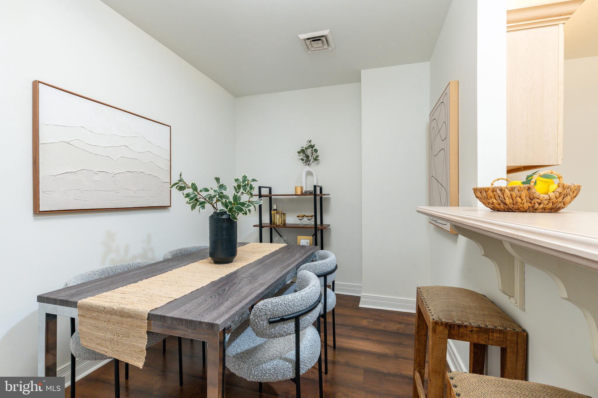 CENTER CITY - Residential