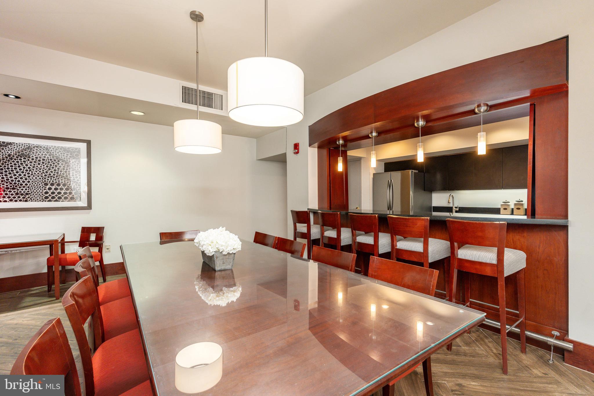 CENTER CITY - Residential