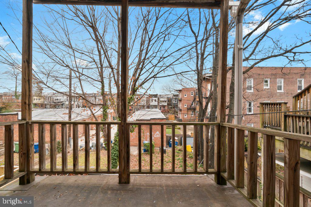 CHARLES VILLAGE - Residential