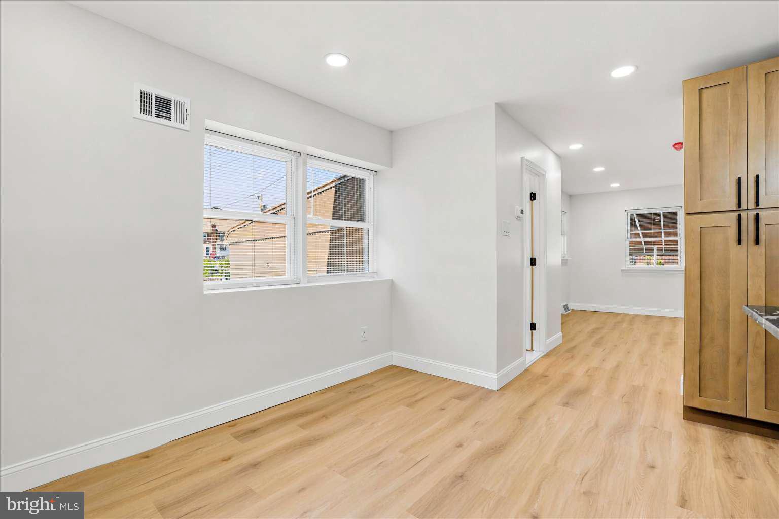 HOLMESBURG - Residential