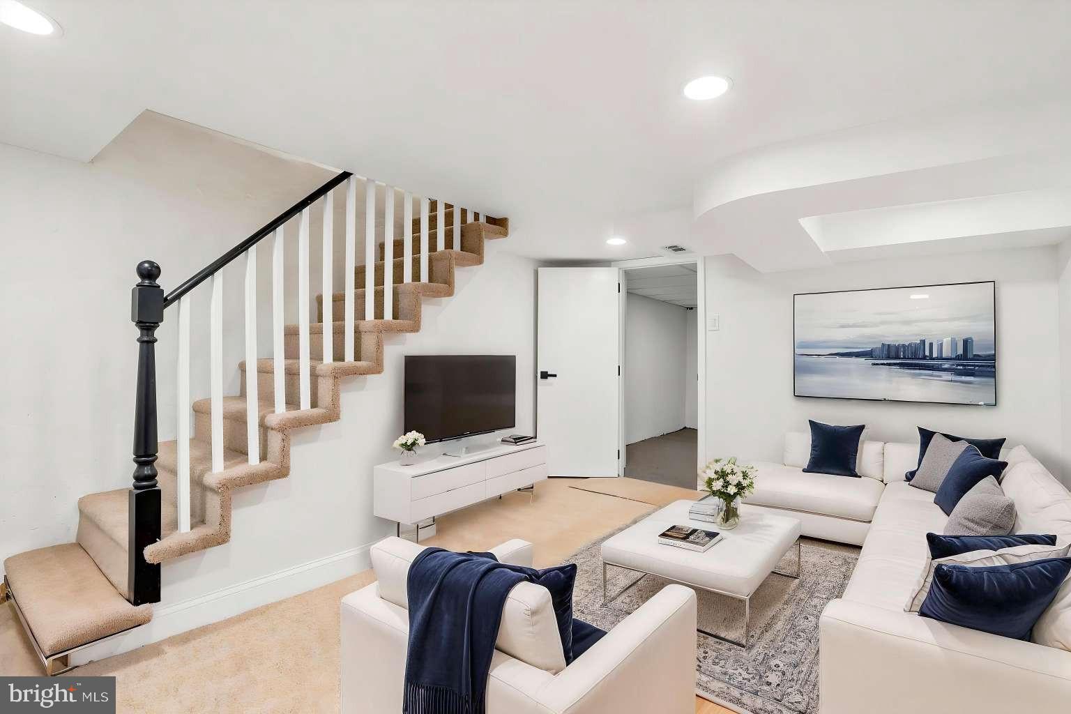HOLMESBURG - Residential