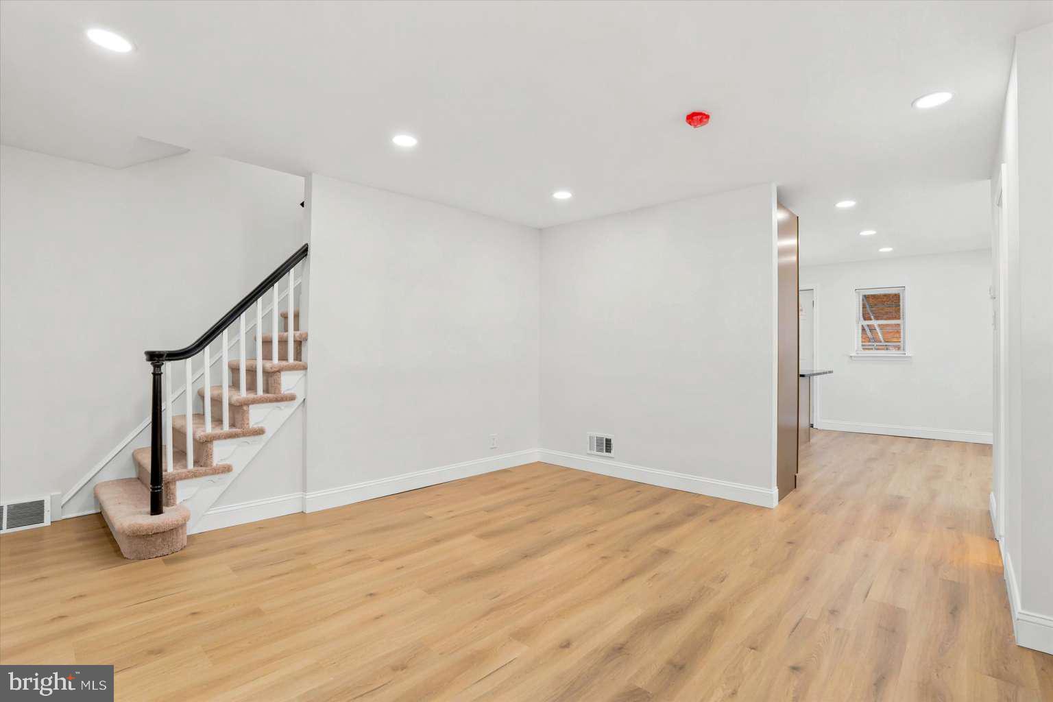 HOLMESBURG - Residential