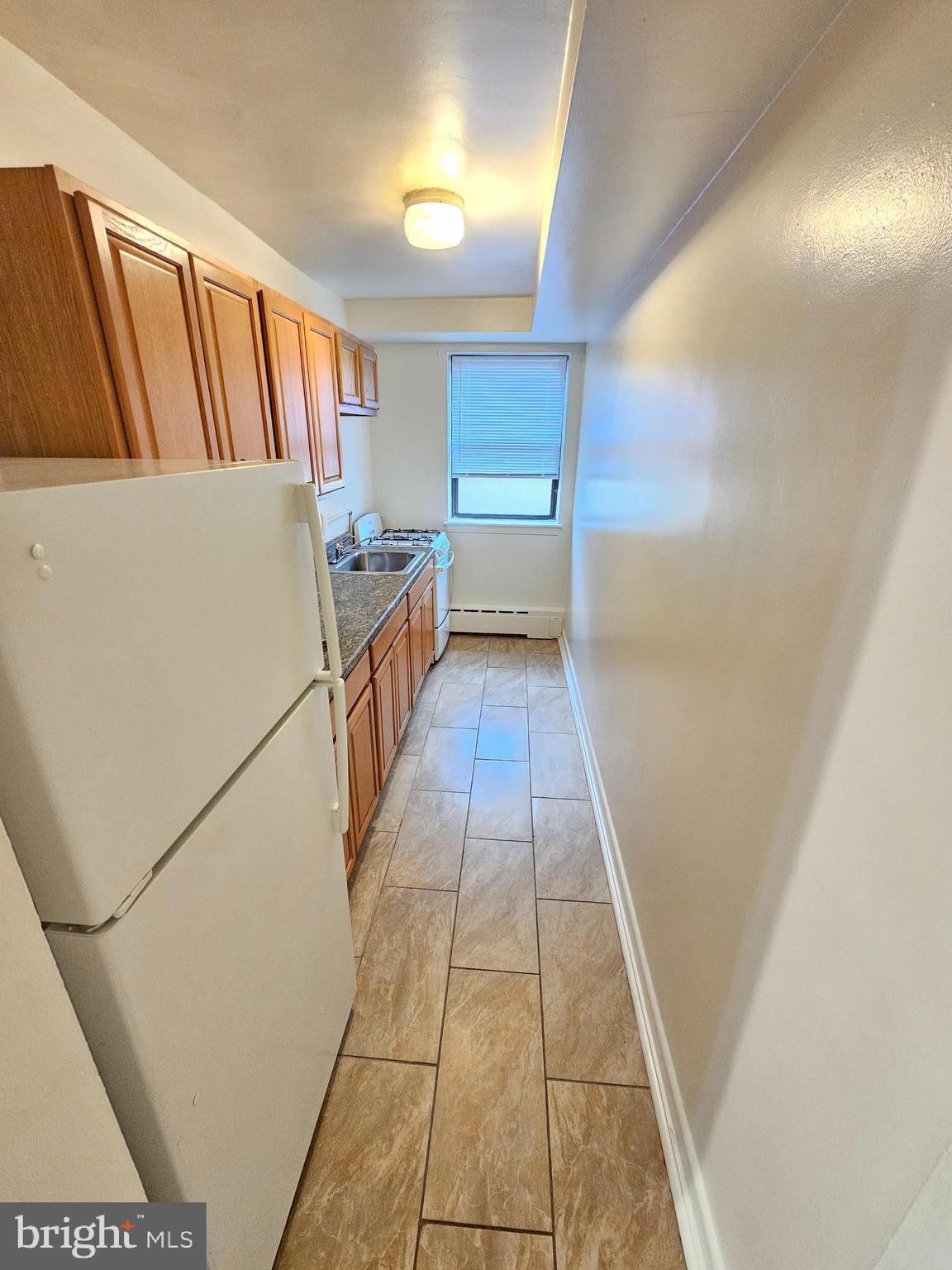 FOREST HILLS - Residential Lease