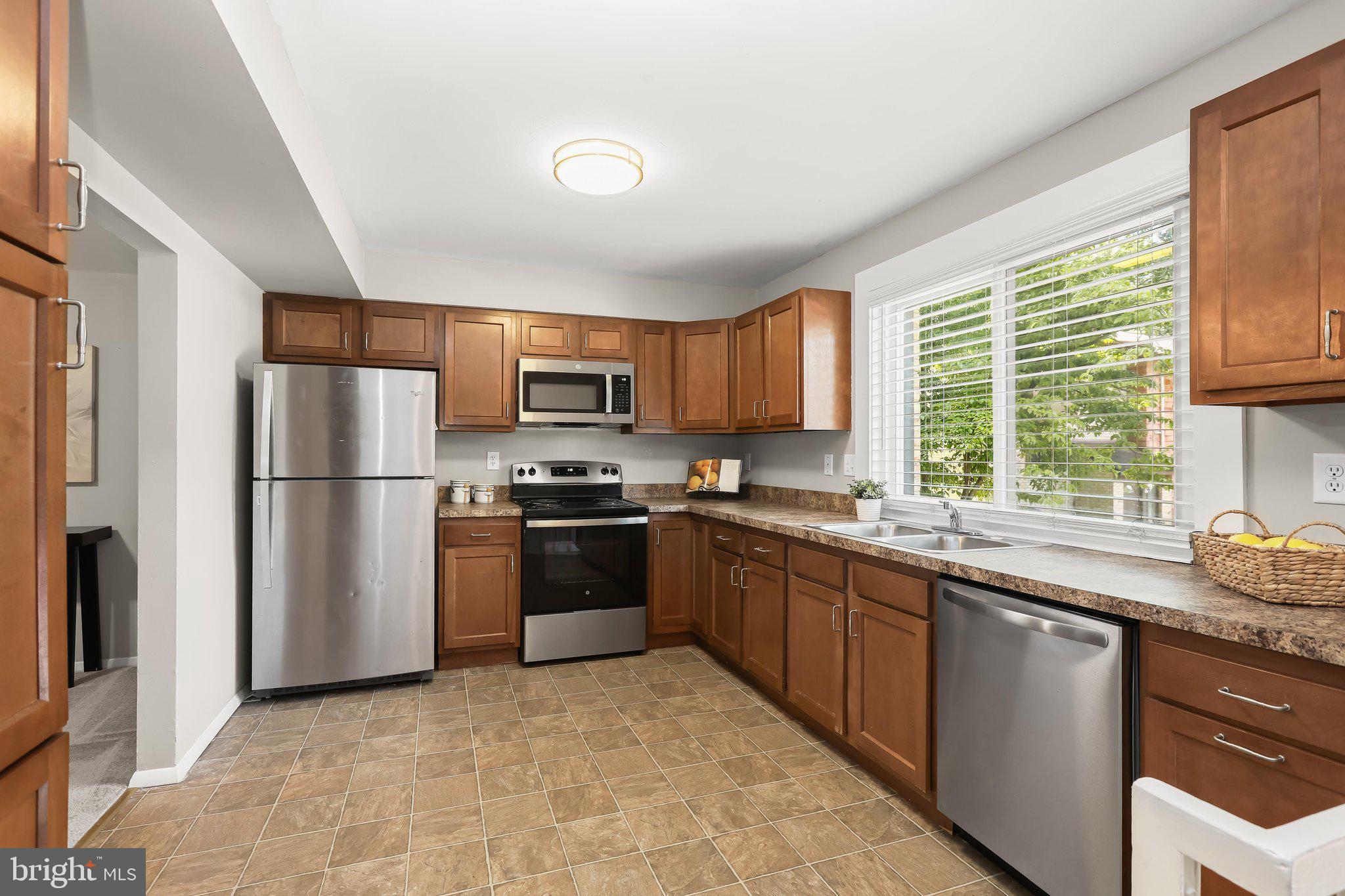 OWEN BROWN WOODS - Residential