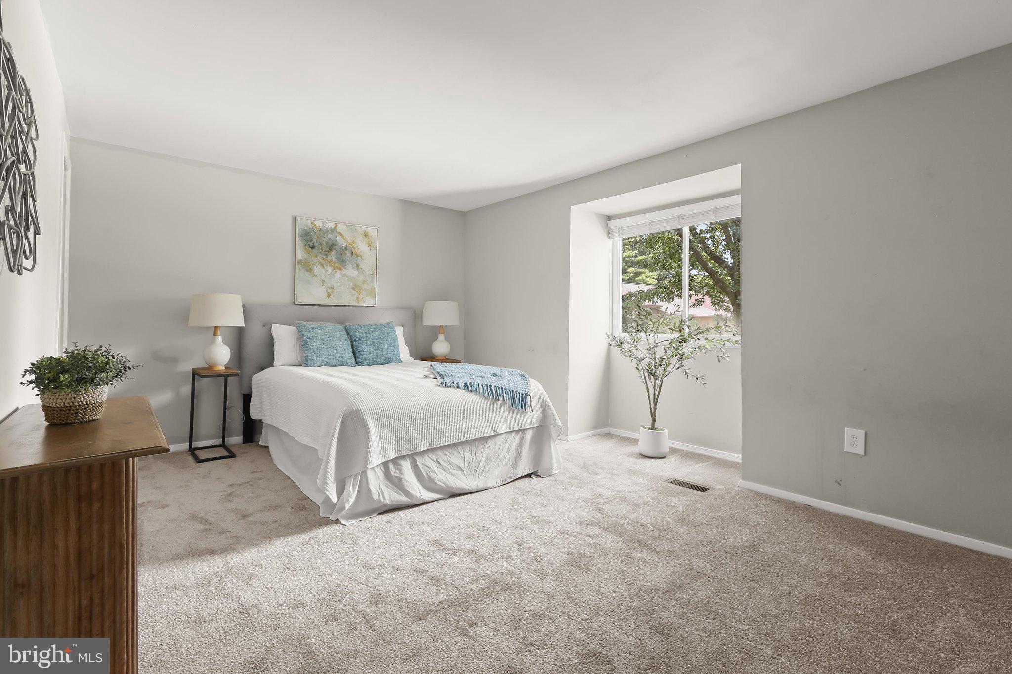 OWEN BROWN WOODS - Residential