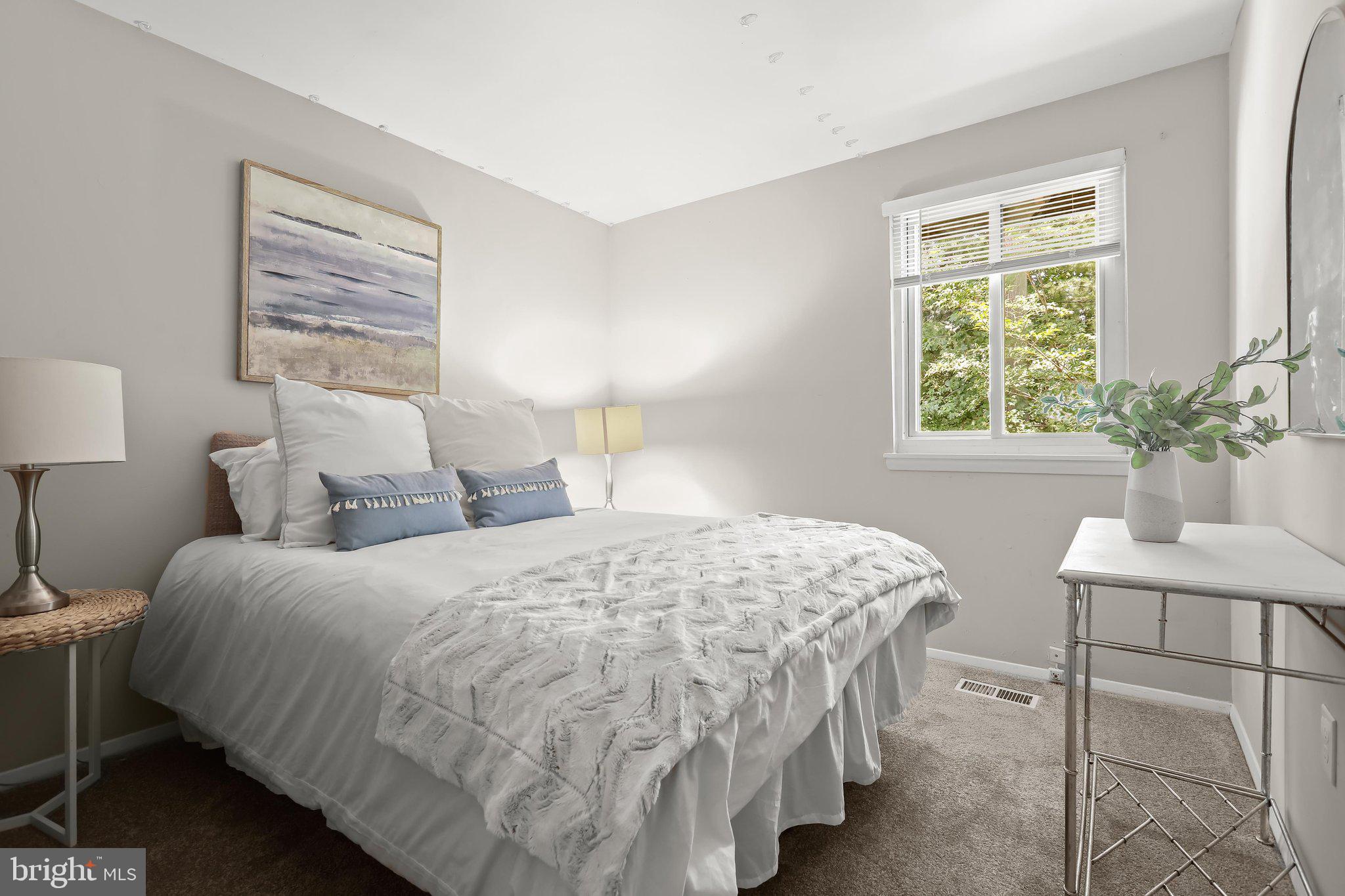 OWEN BROWN WOODS - Residential