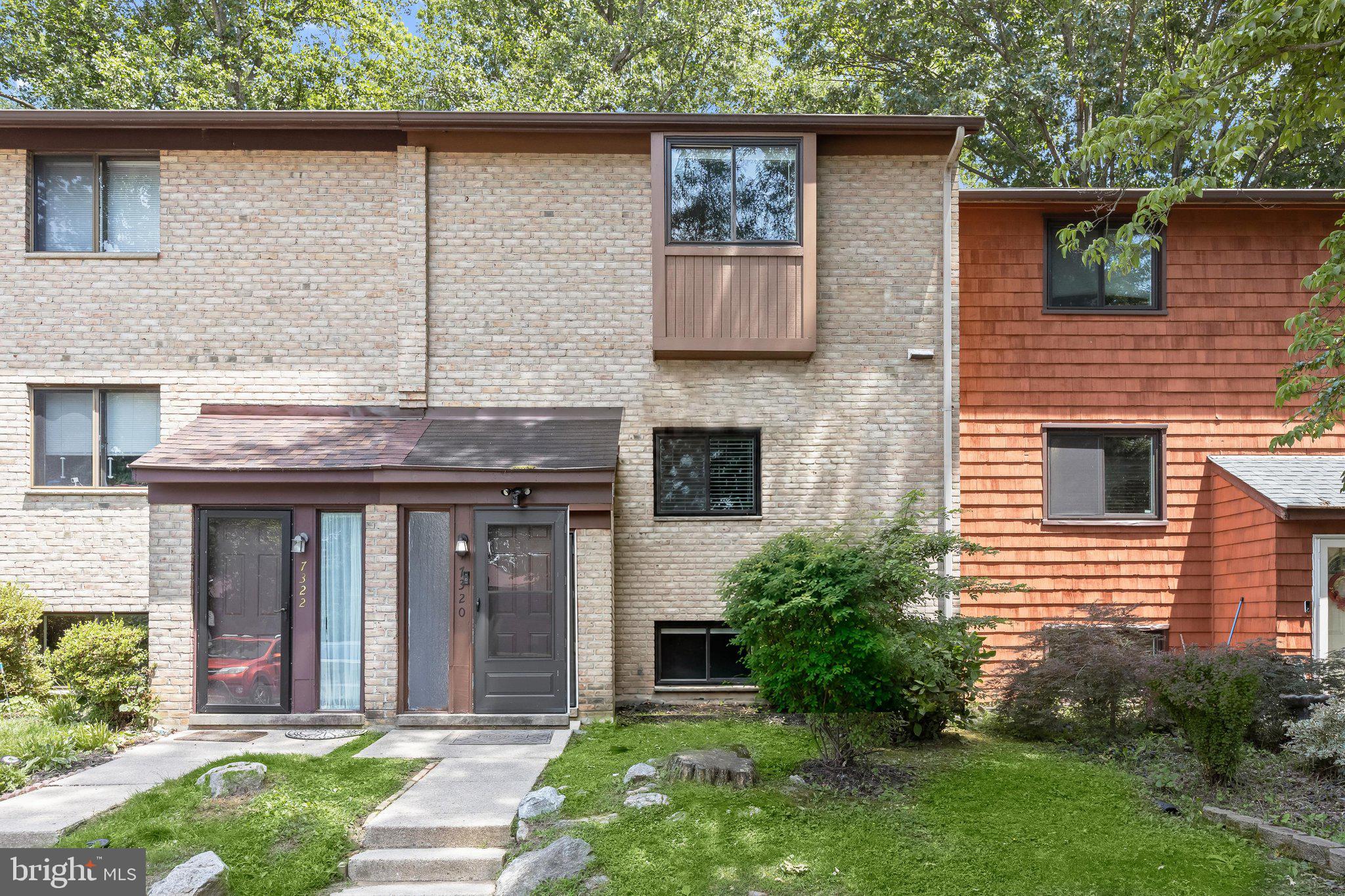 OWEN BROWN WOODS - Residential