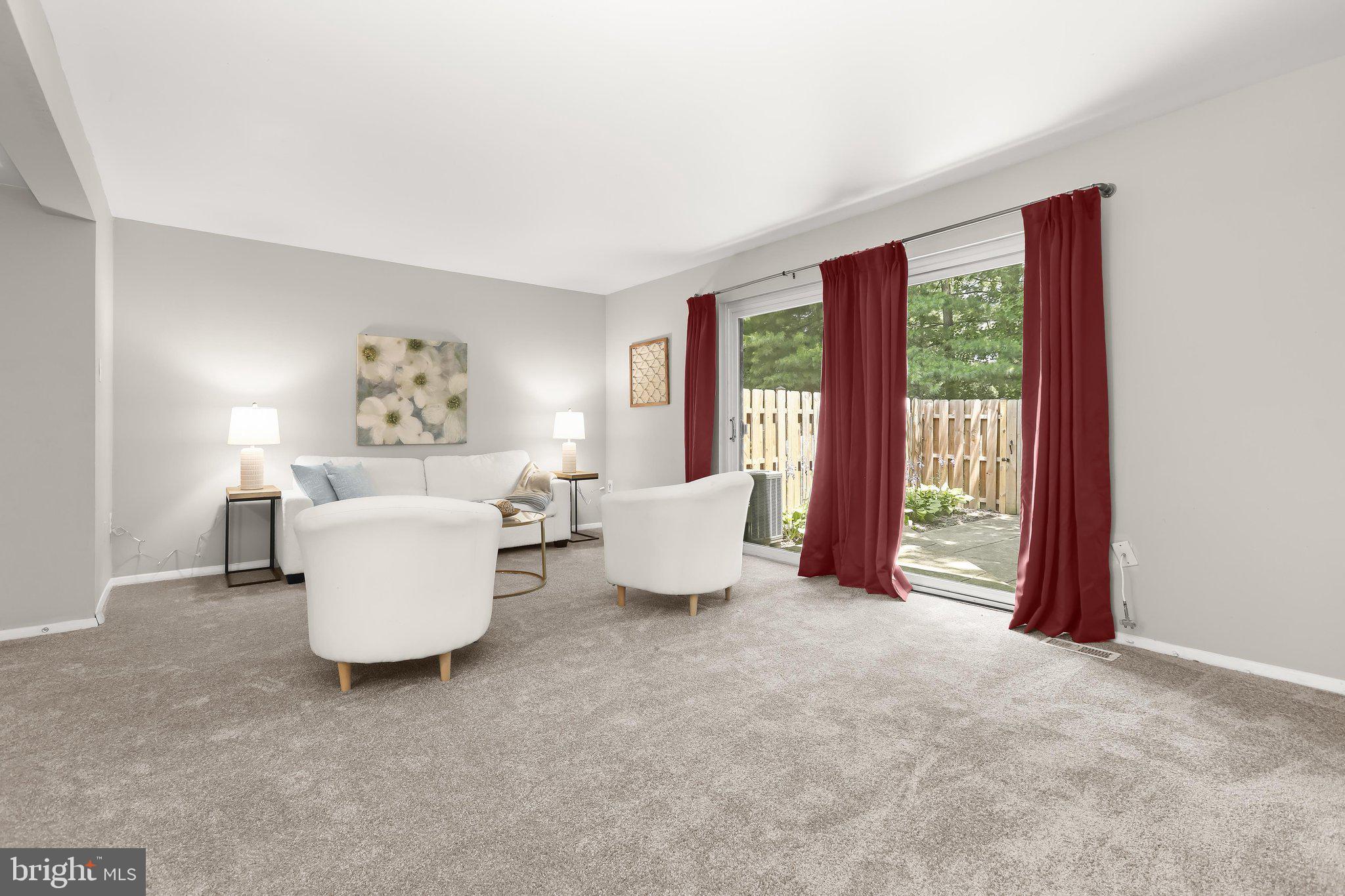 OWEN BROWN WOODS - Residential