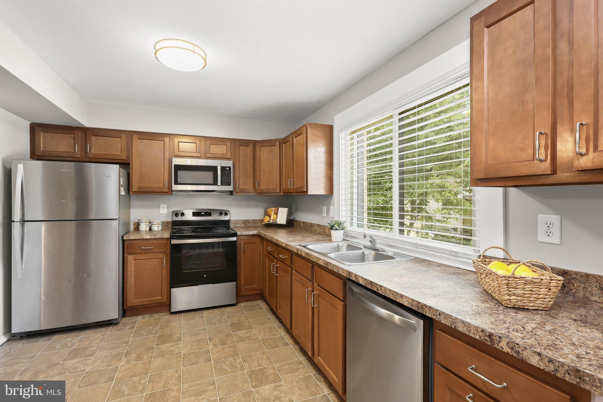 OWEN BROWN WOODS - Residential