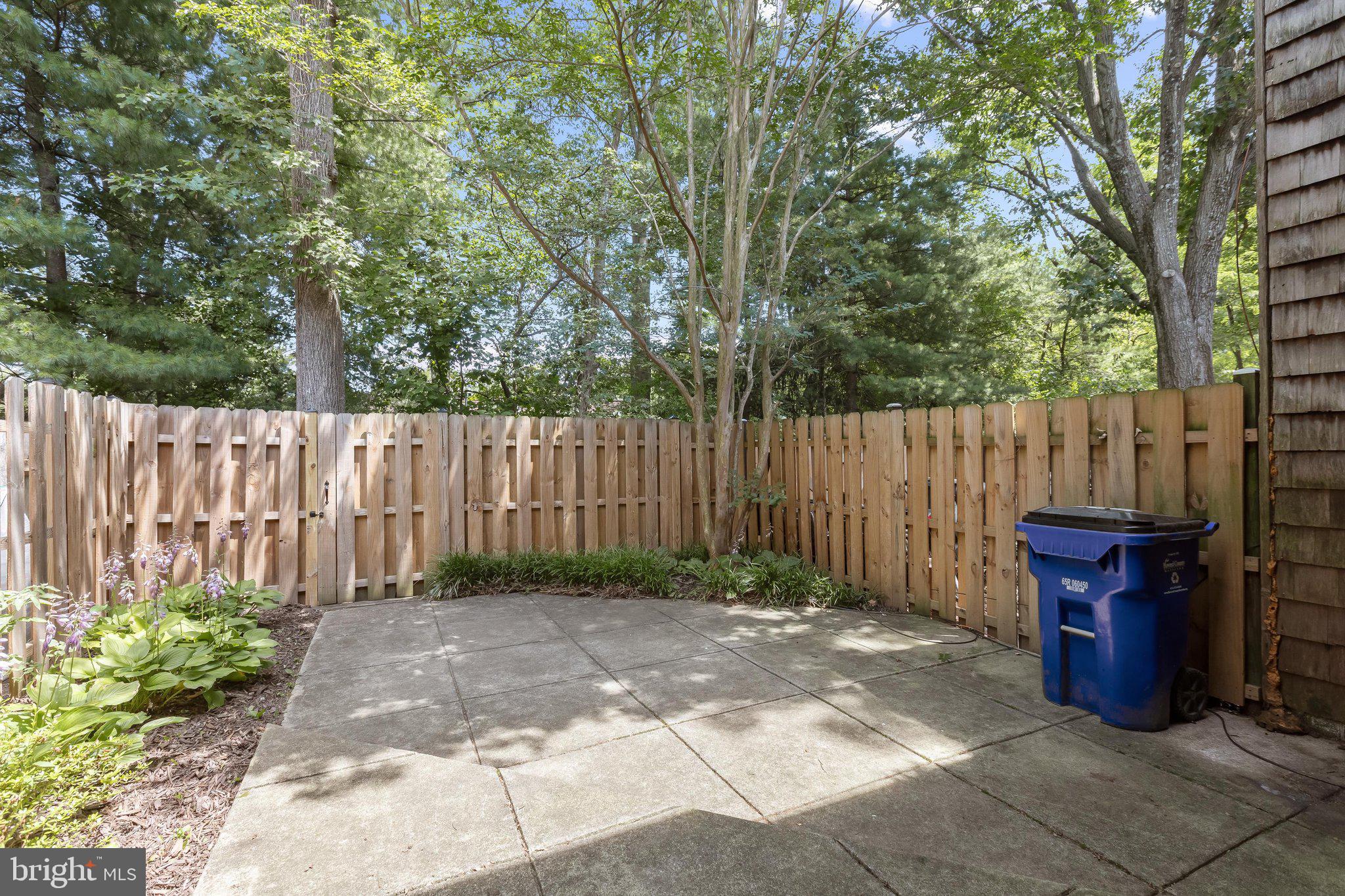 OWEN BROWN WOODS - Residential