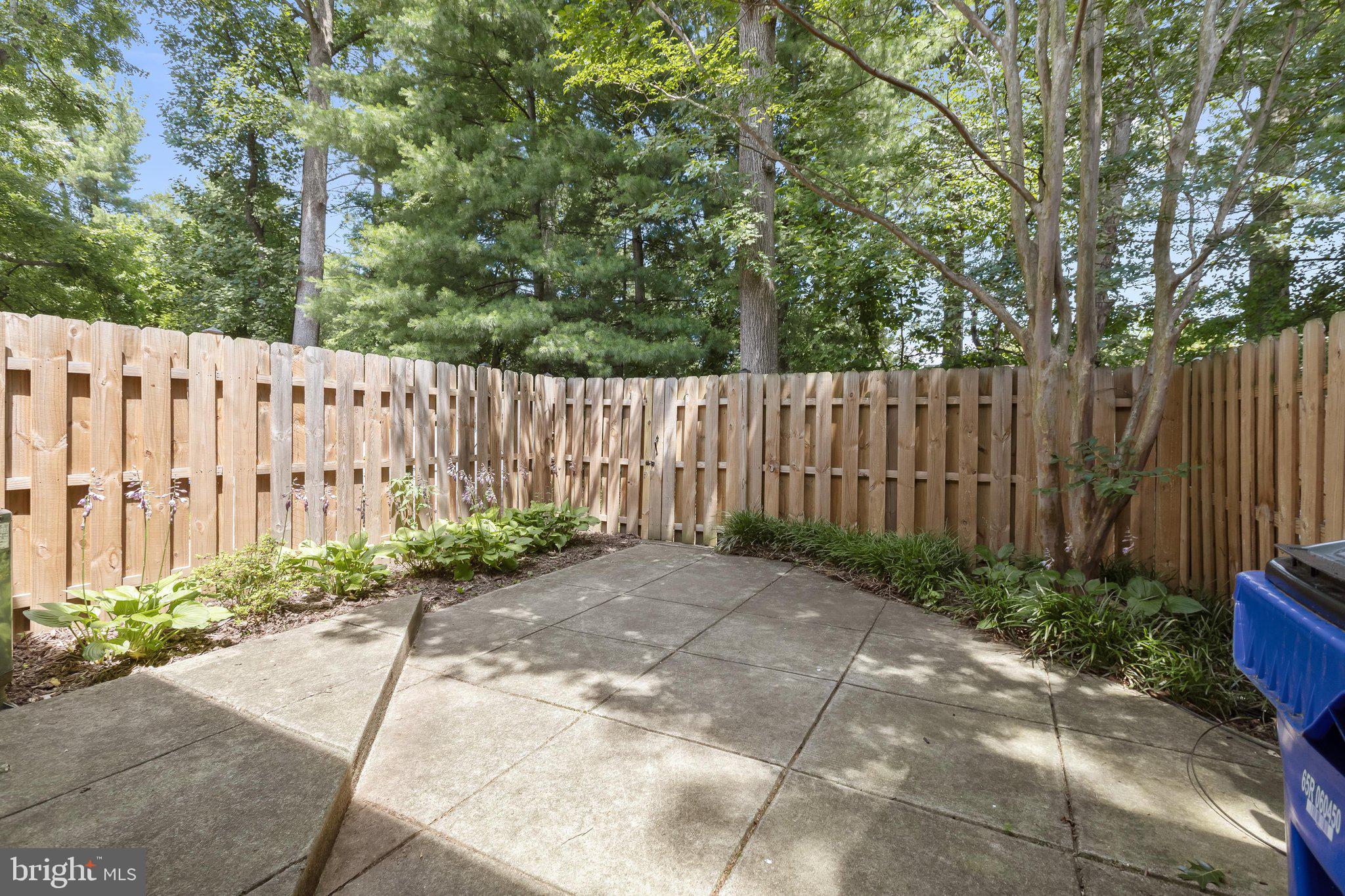 OWEN BROWN WOODS - Residential
