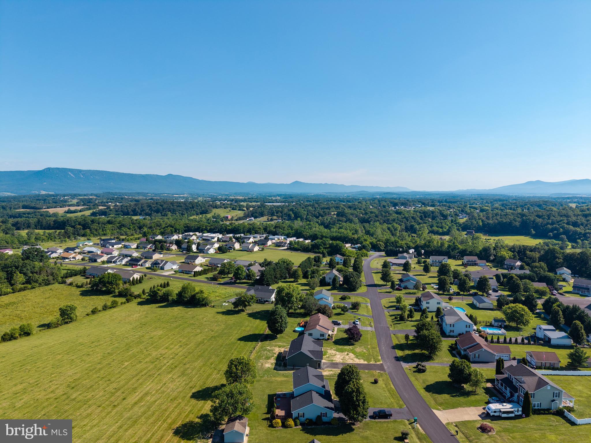 DEERFIELD ESTATES DRIVE - Residential