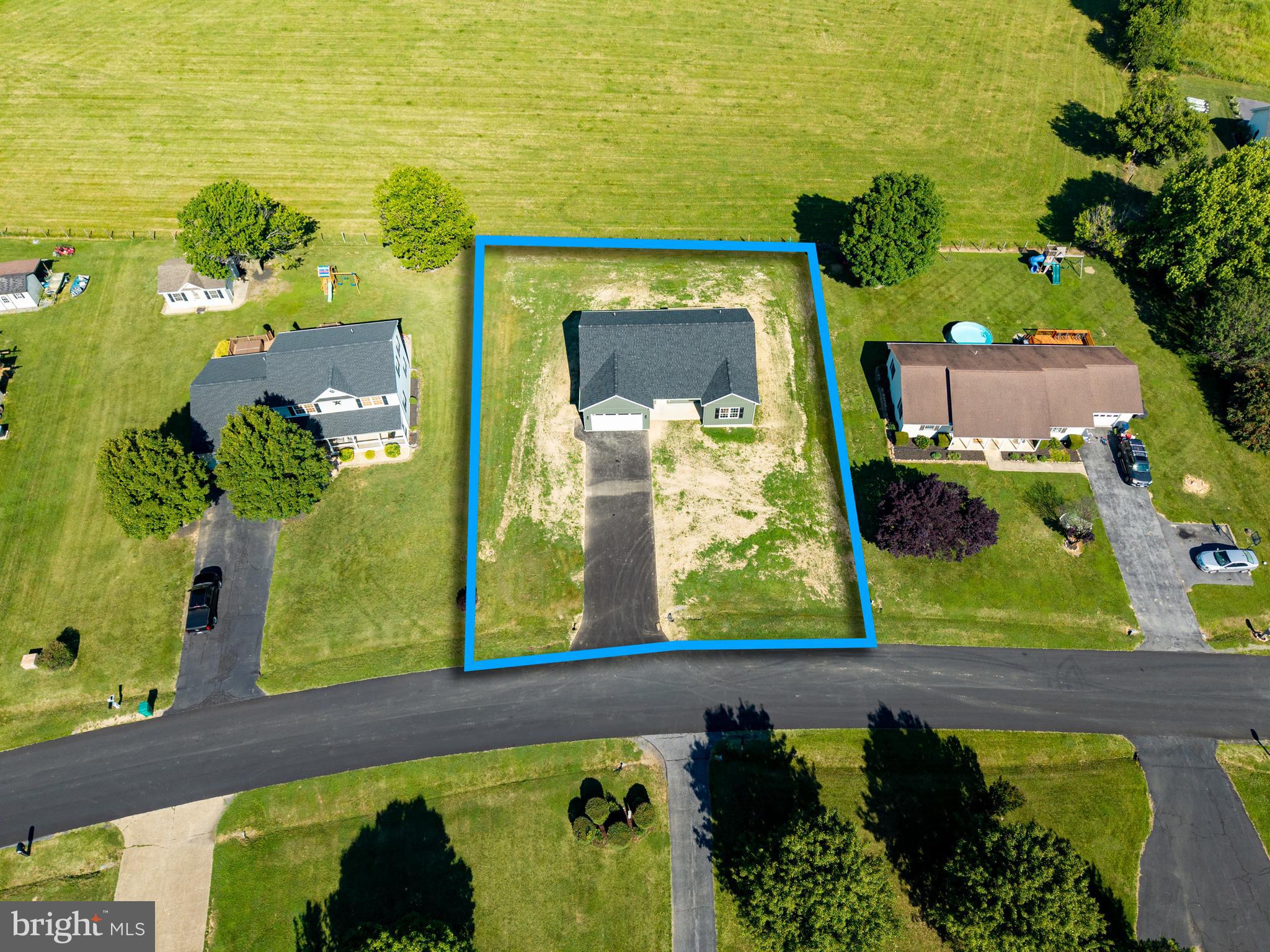 DEERFIELD ESTATES DRIVE - Residential
