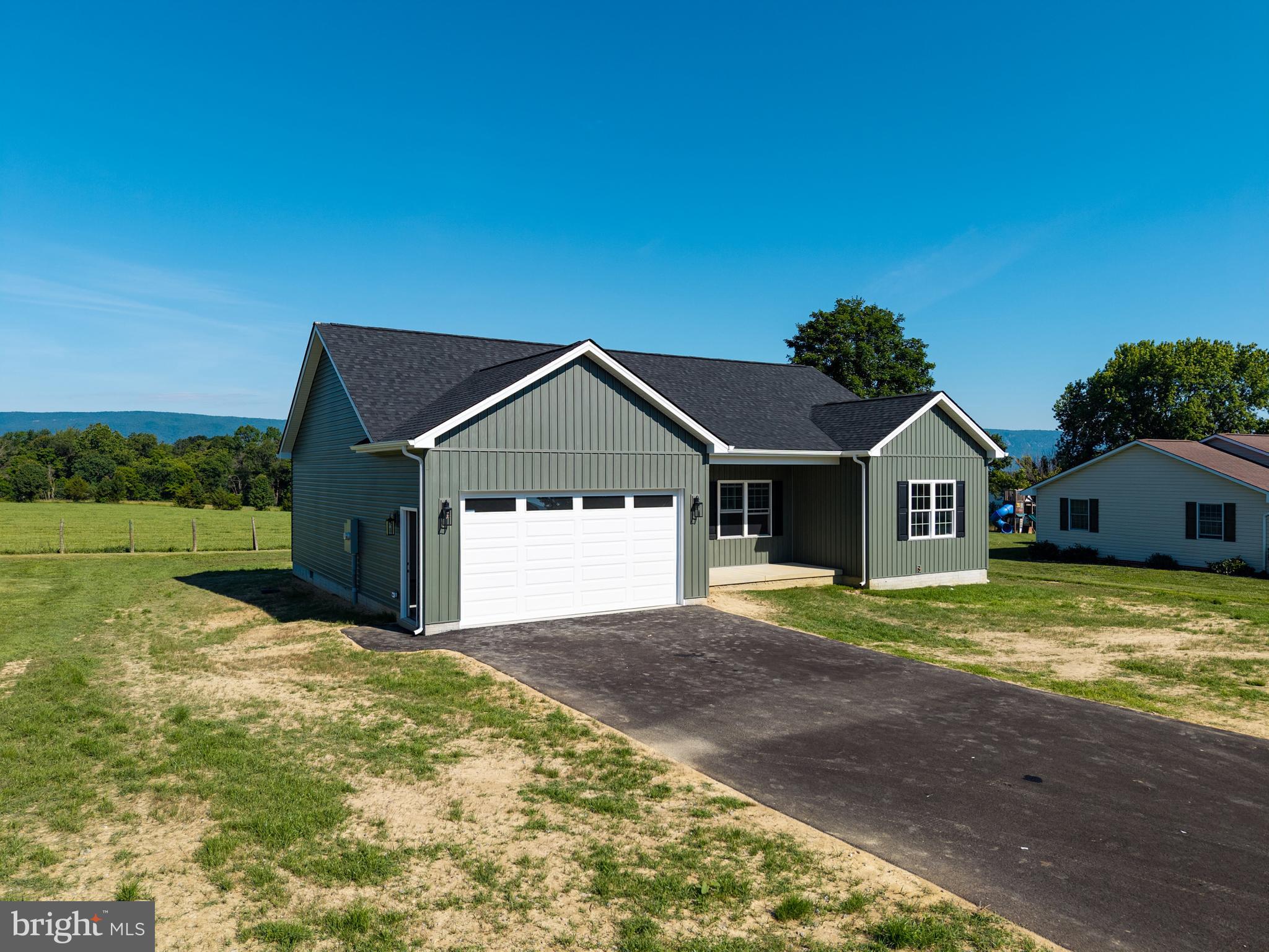 DEERFIELD ESTATES DRIVE - Residential