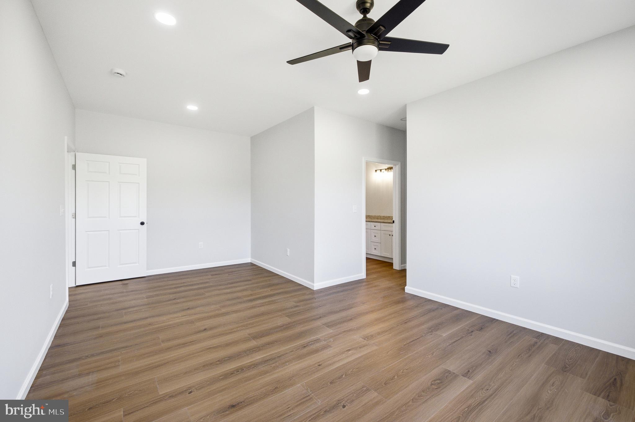 DEERFIELD ESTATES DRIVE - Residential