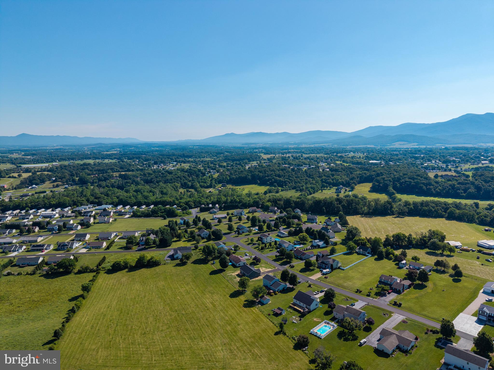 DEERFIELD ESTATES DRIVE - Residential