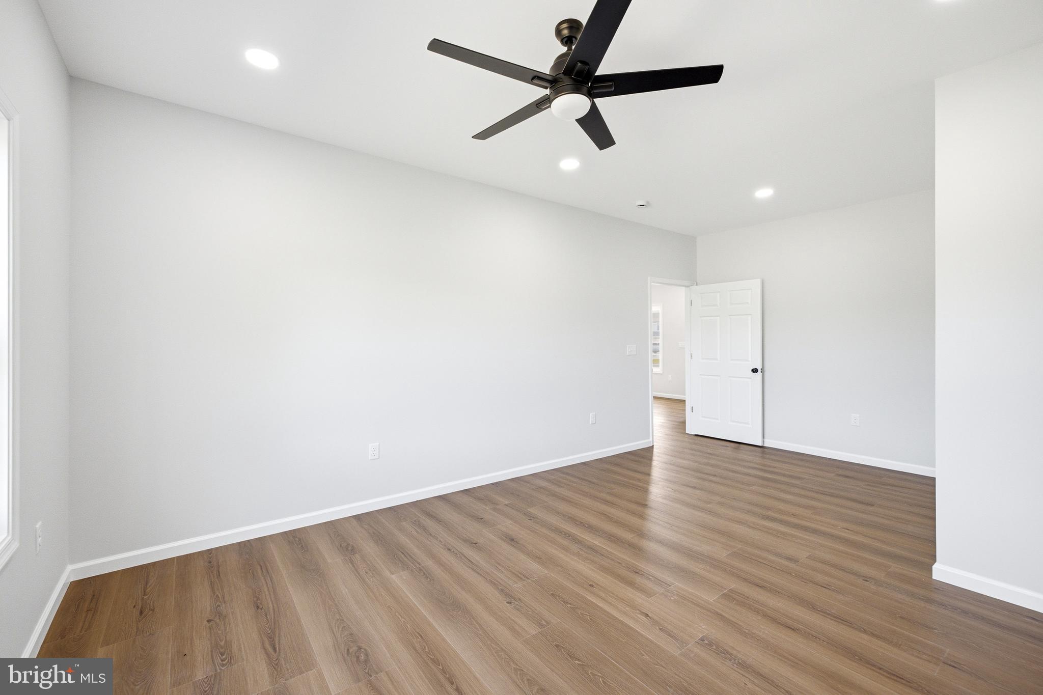 DEERFIELD ESTATES DRIVE - Residential
