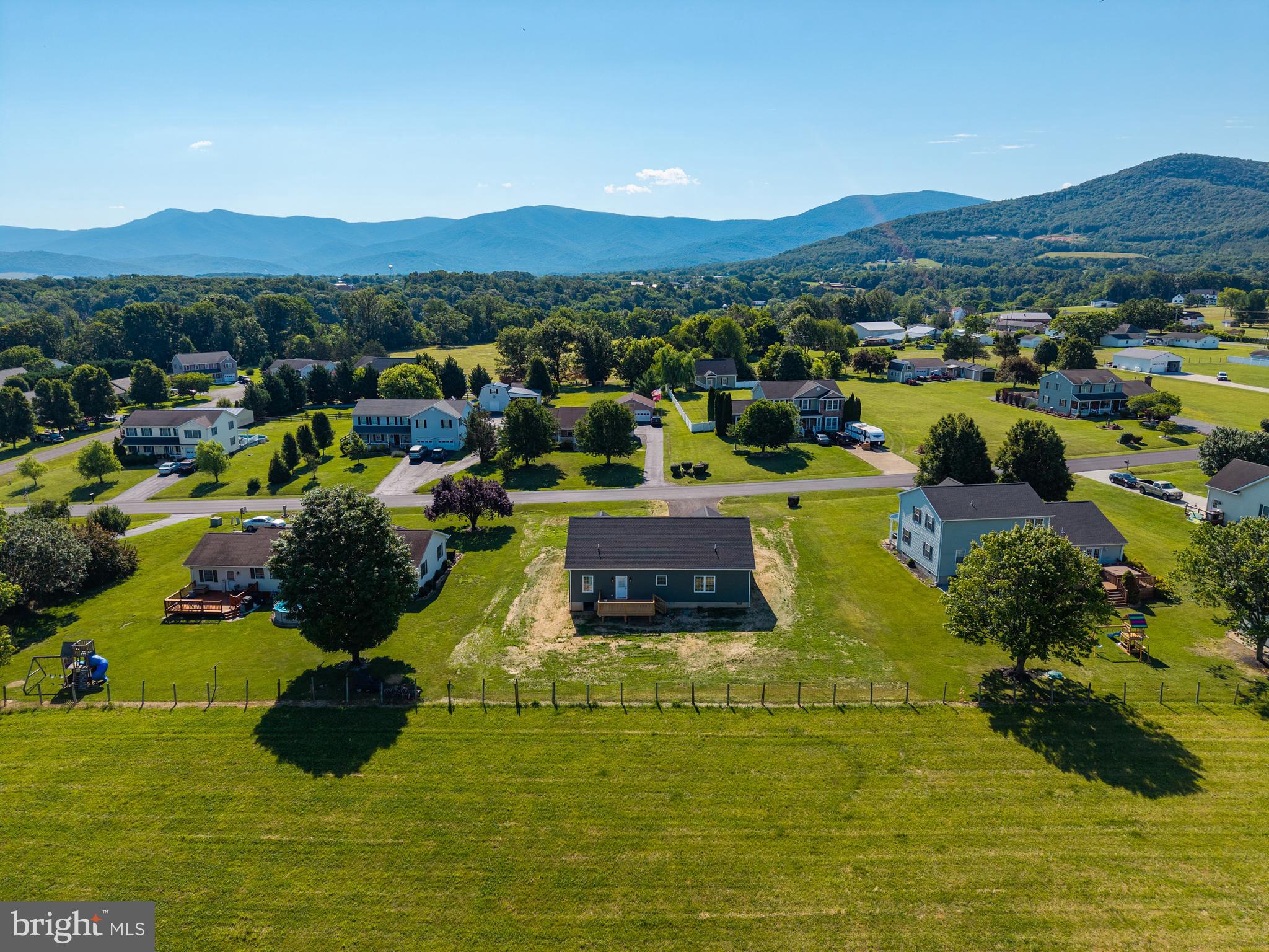 DEERFIELD ESTATES DRIVE - Residential