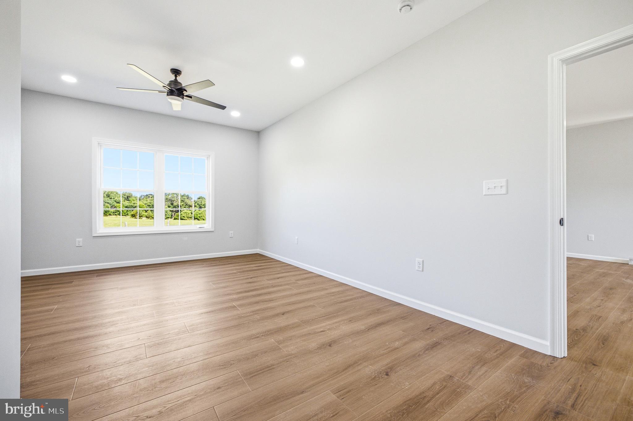 DEERFIELD ESTATES DRIVE - Residential