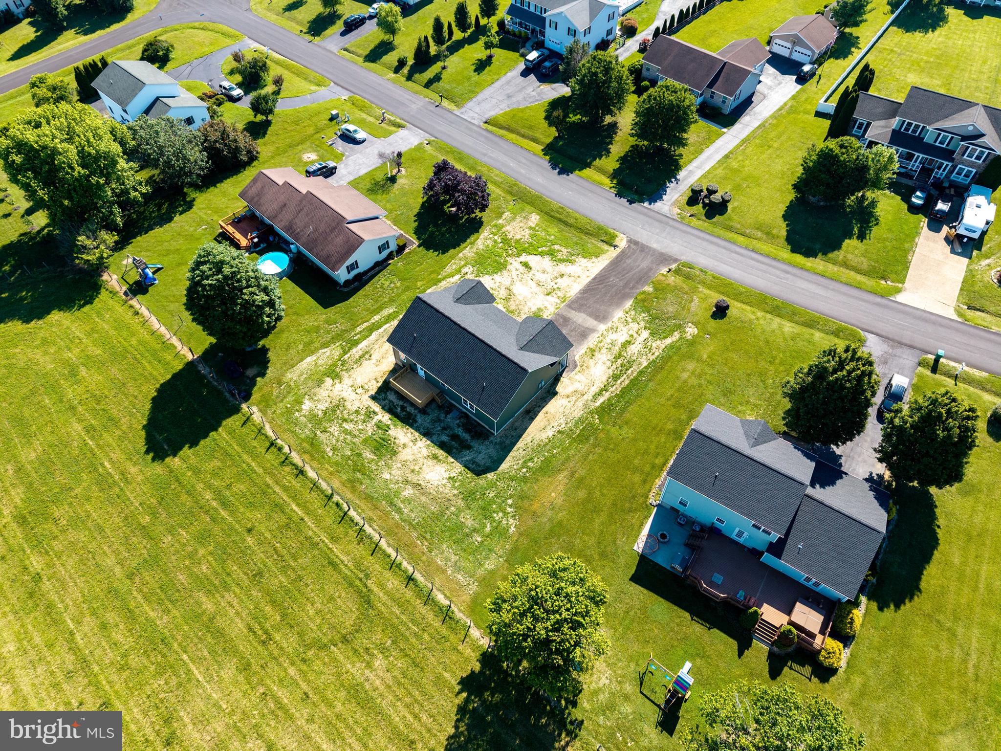 DEERFIELD ESTATES DRIVE - Residential
