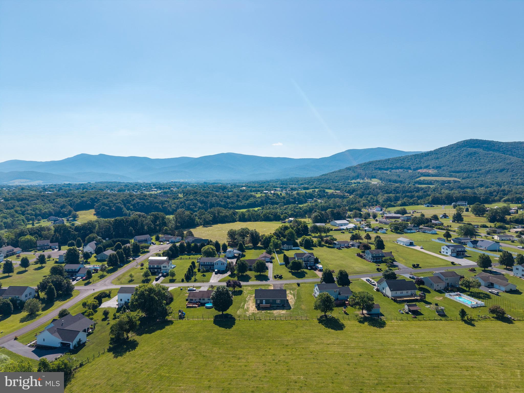 DEERFIELD ESTATES DRIVE - Residential
