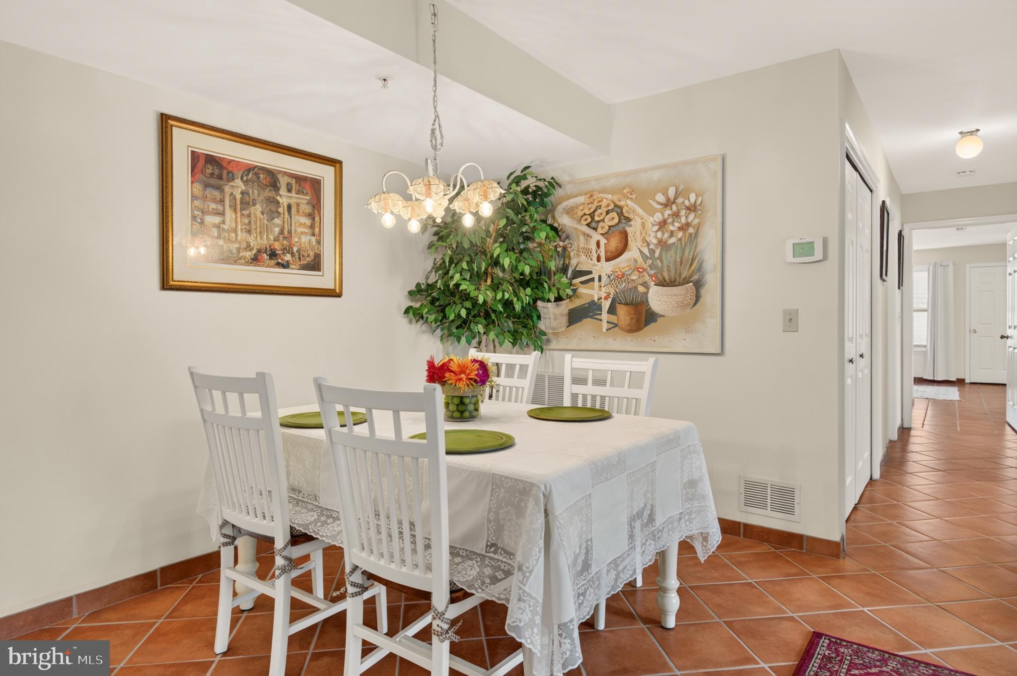 CONTE GARDENS - Residential