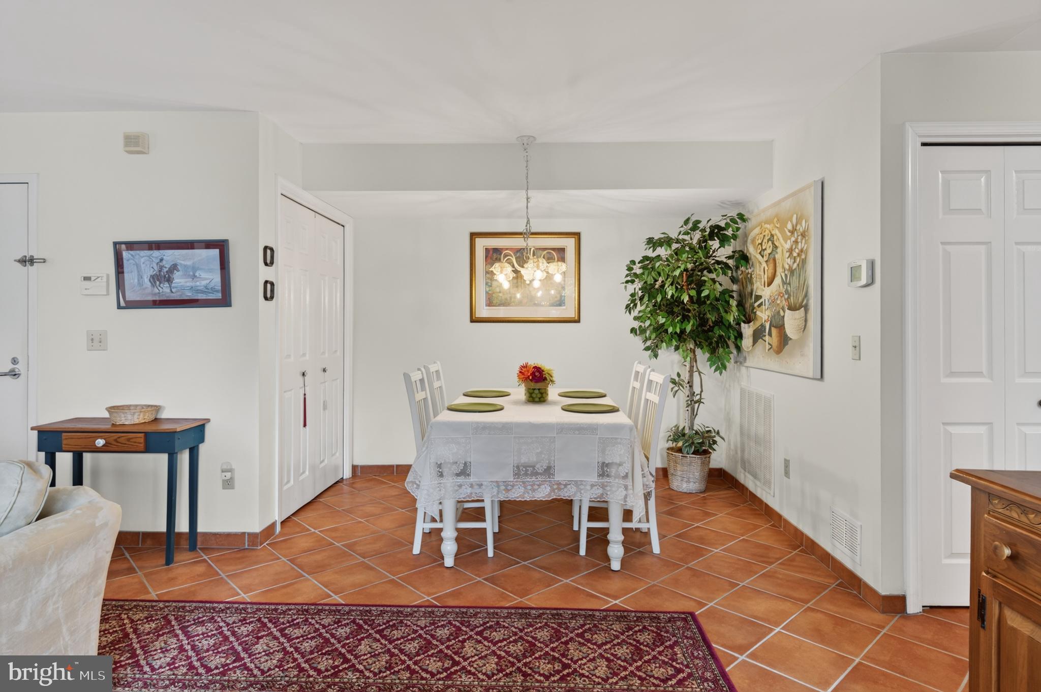 CONTE GARDENS - Residential