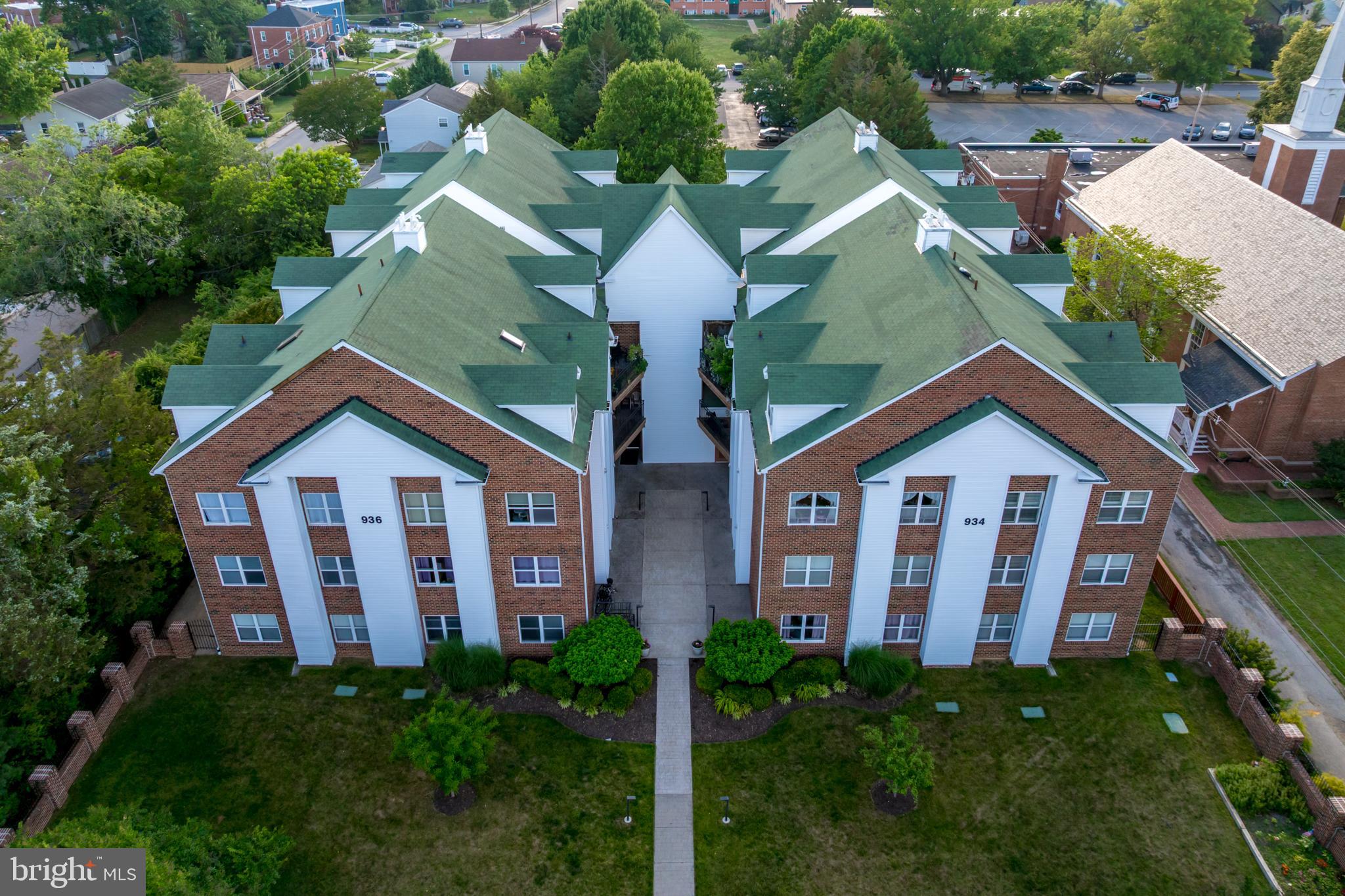 CONTE GARDENS - Residential
