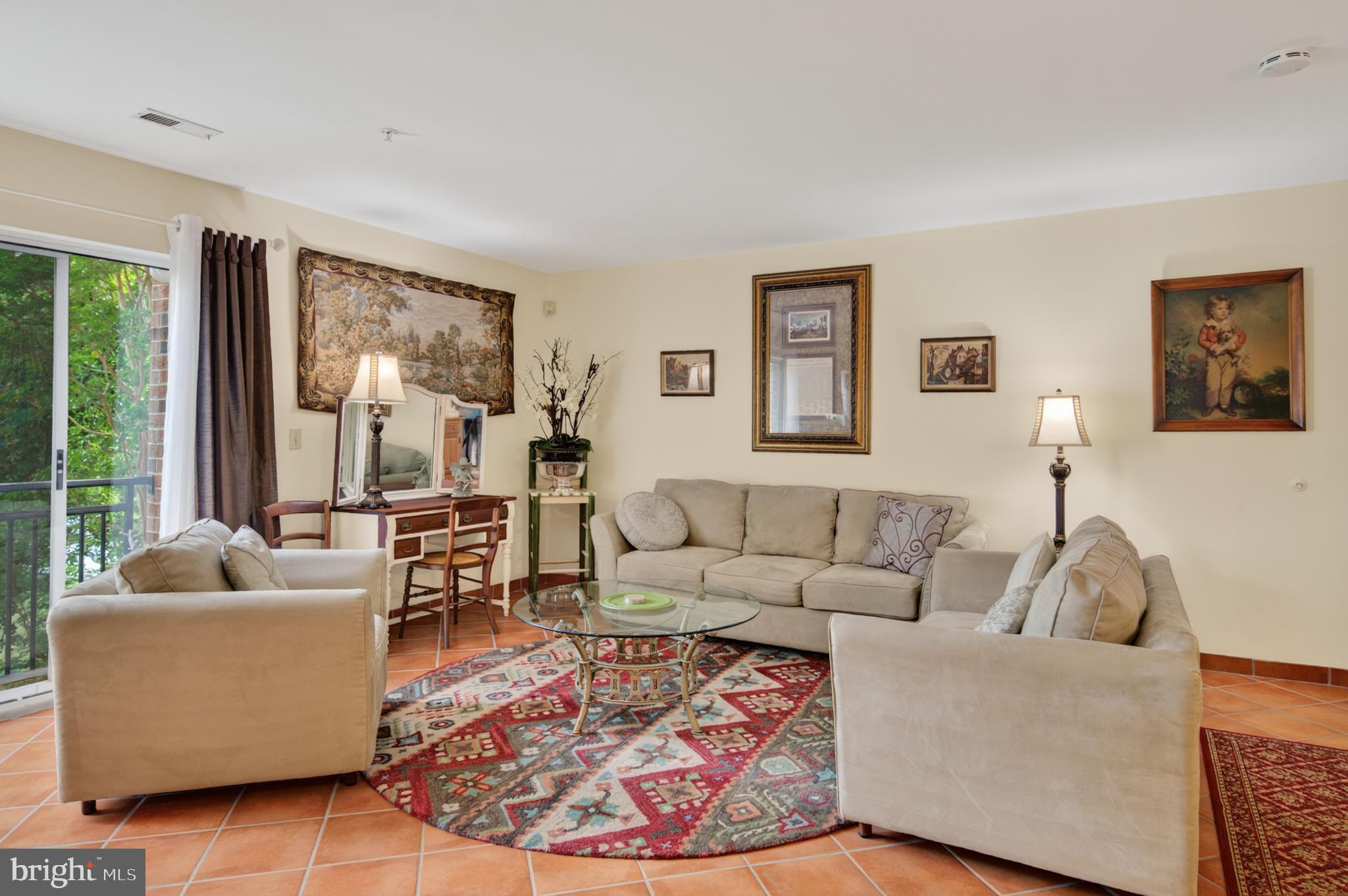CONTE GARDENS - Residential