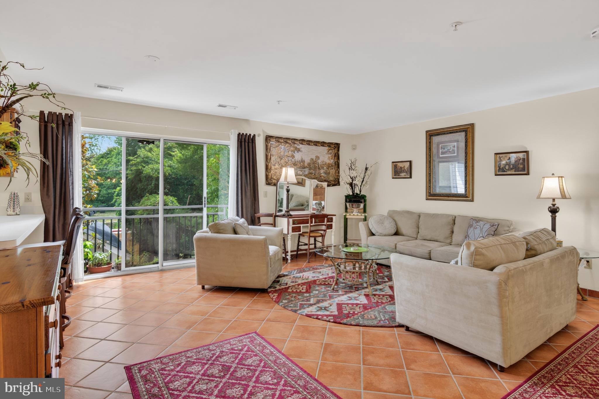 CONTE GARDENS - Residential