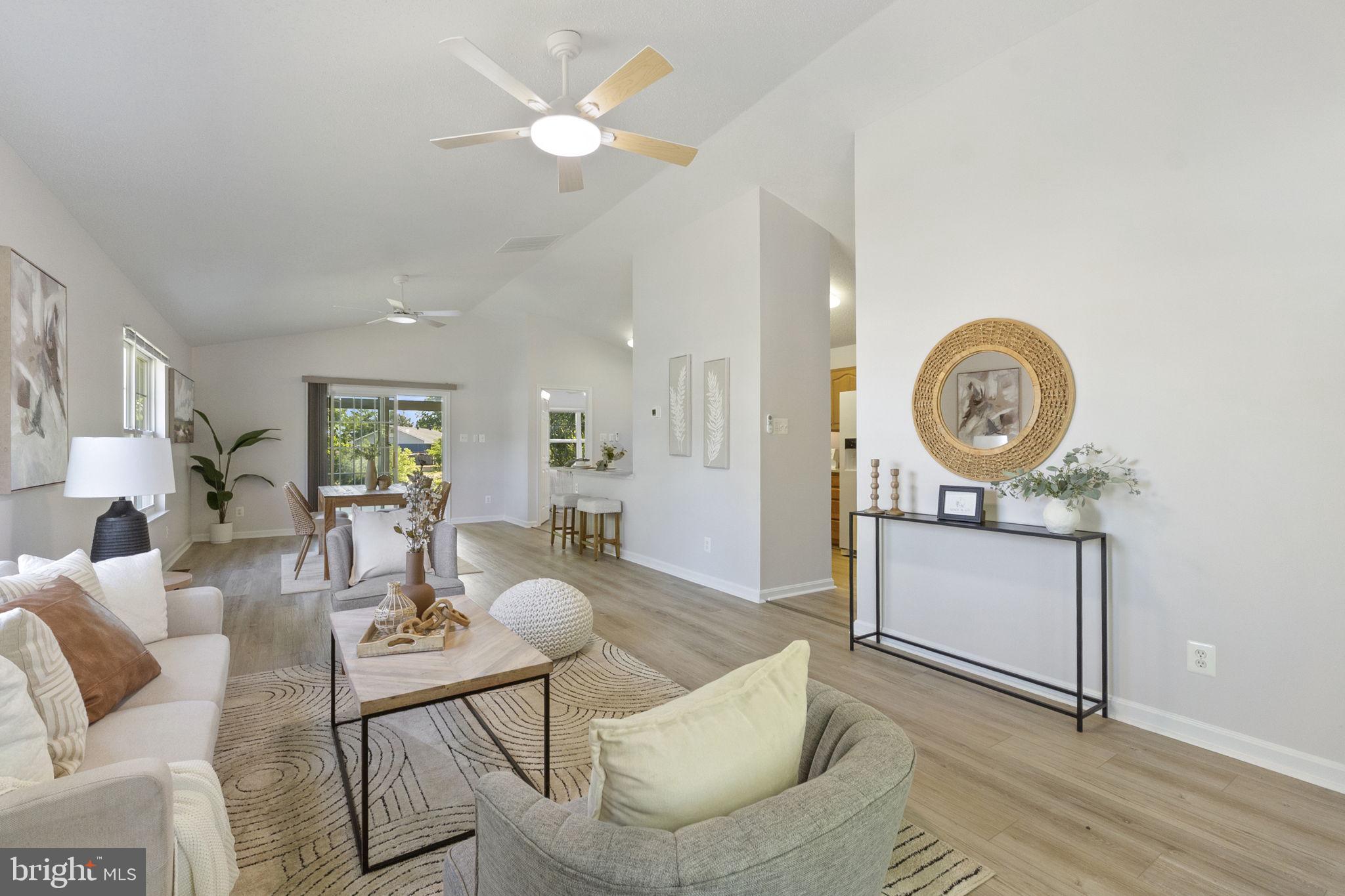 COBB ISLAND - Residential