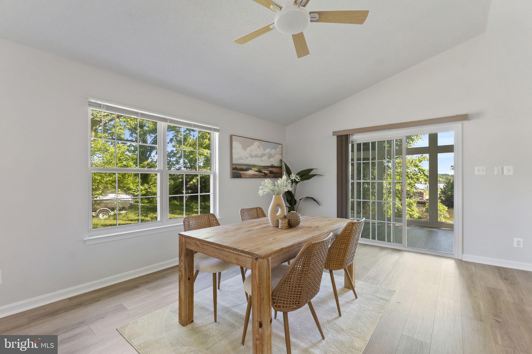 COBB ISLAND - Residential