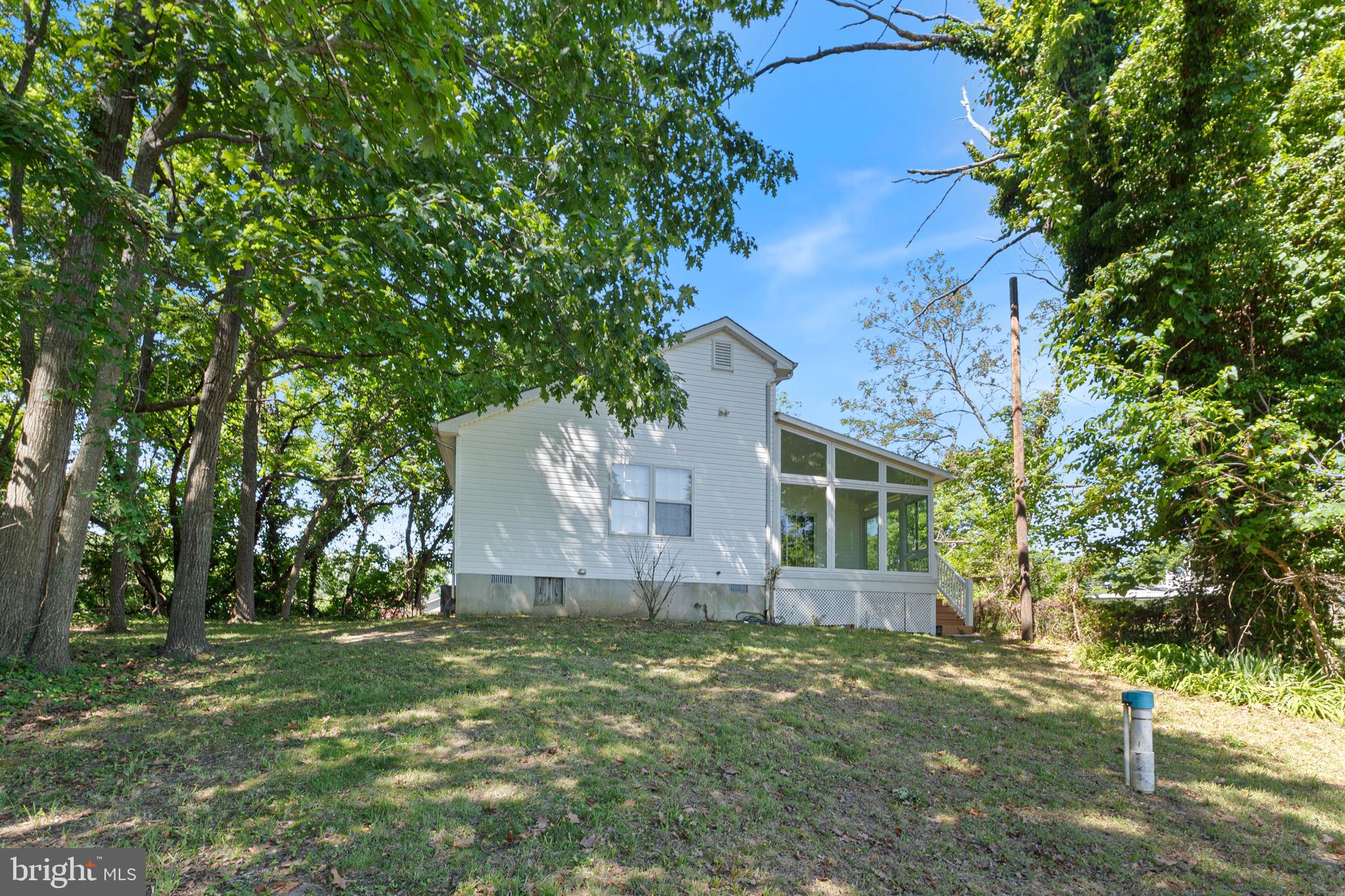 COBB ISLAND - Residential
