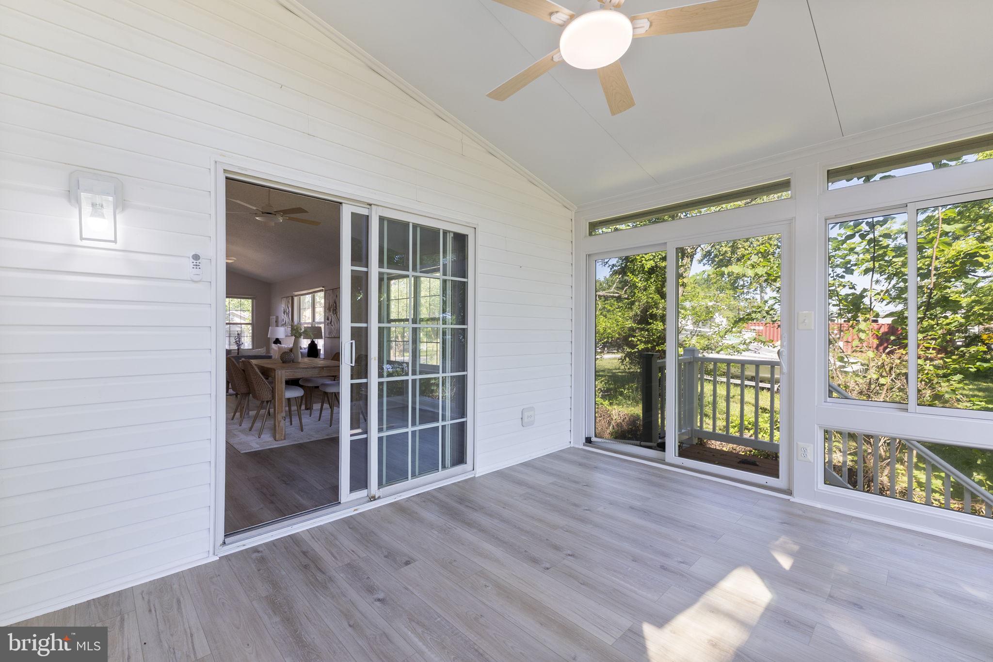 COBB ISLAND - Residential