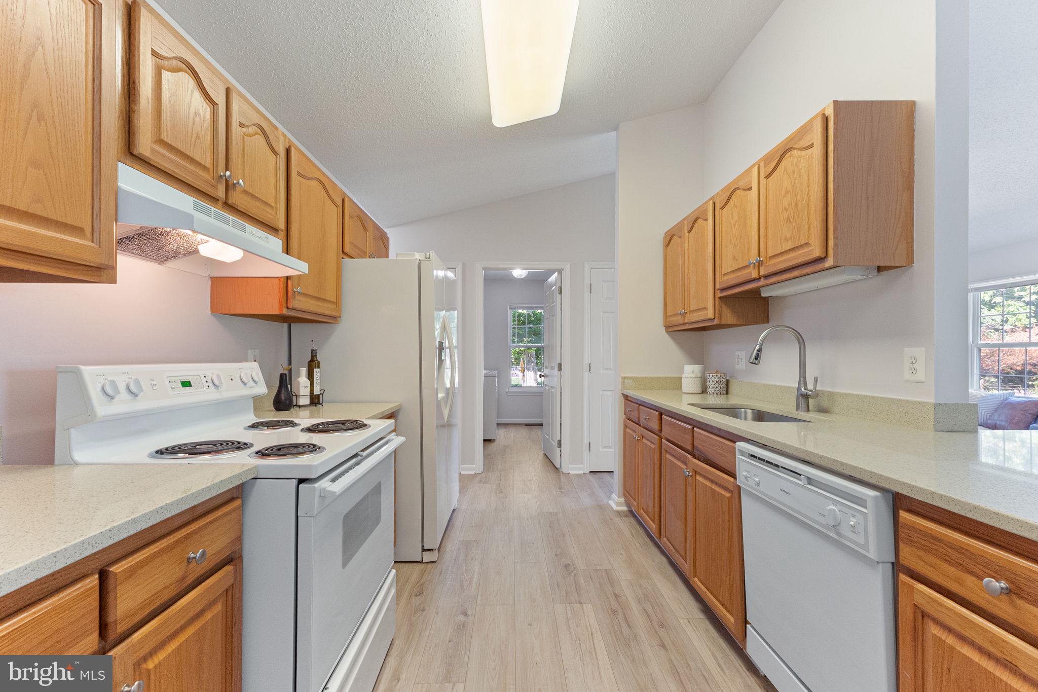 COBB ISLAND - Residential