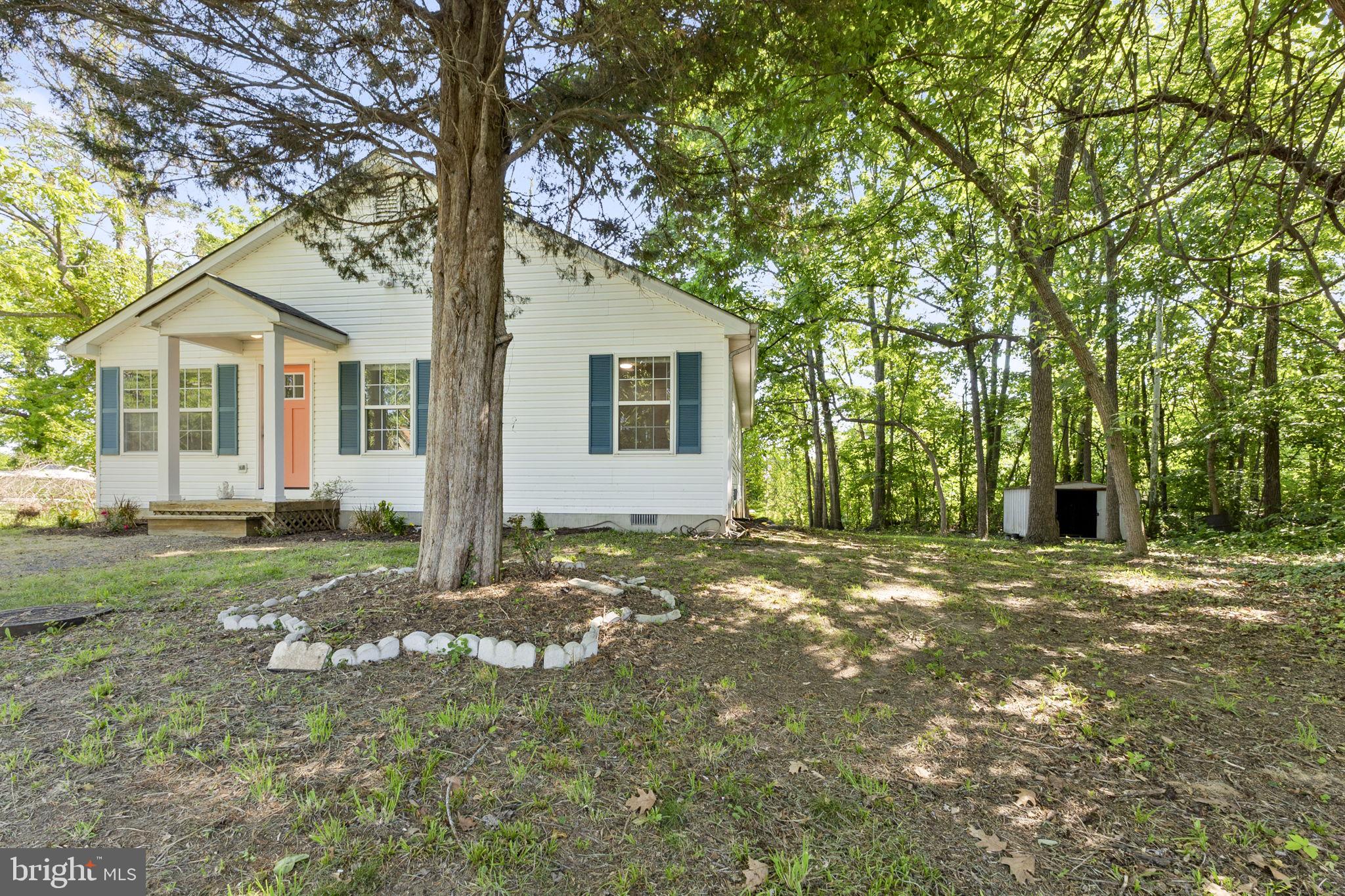 COBB ISLAND - Residential