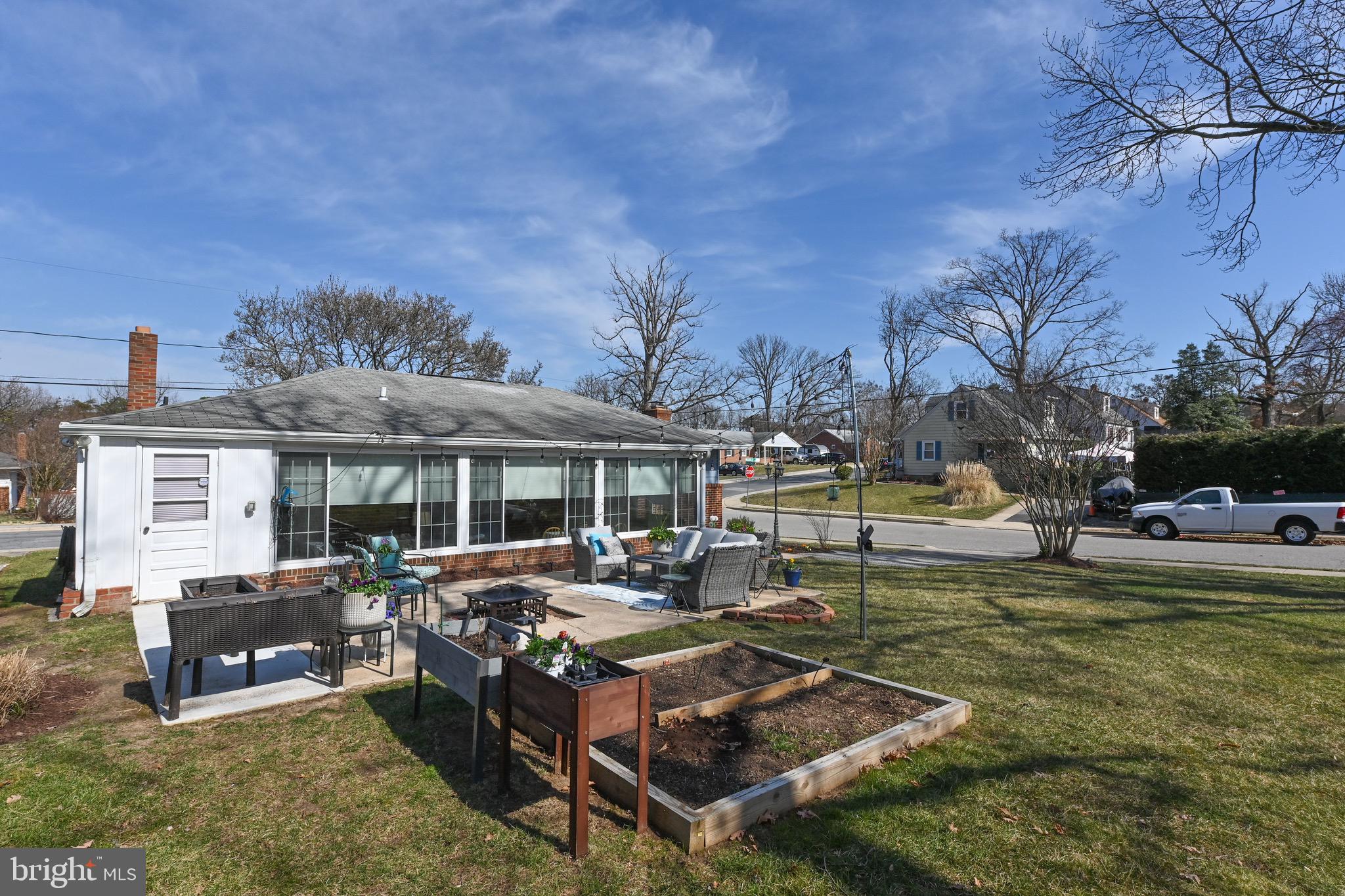 WOODLAWN HEIGHTS - Residential