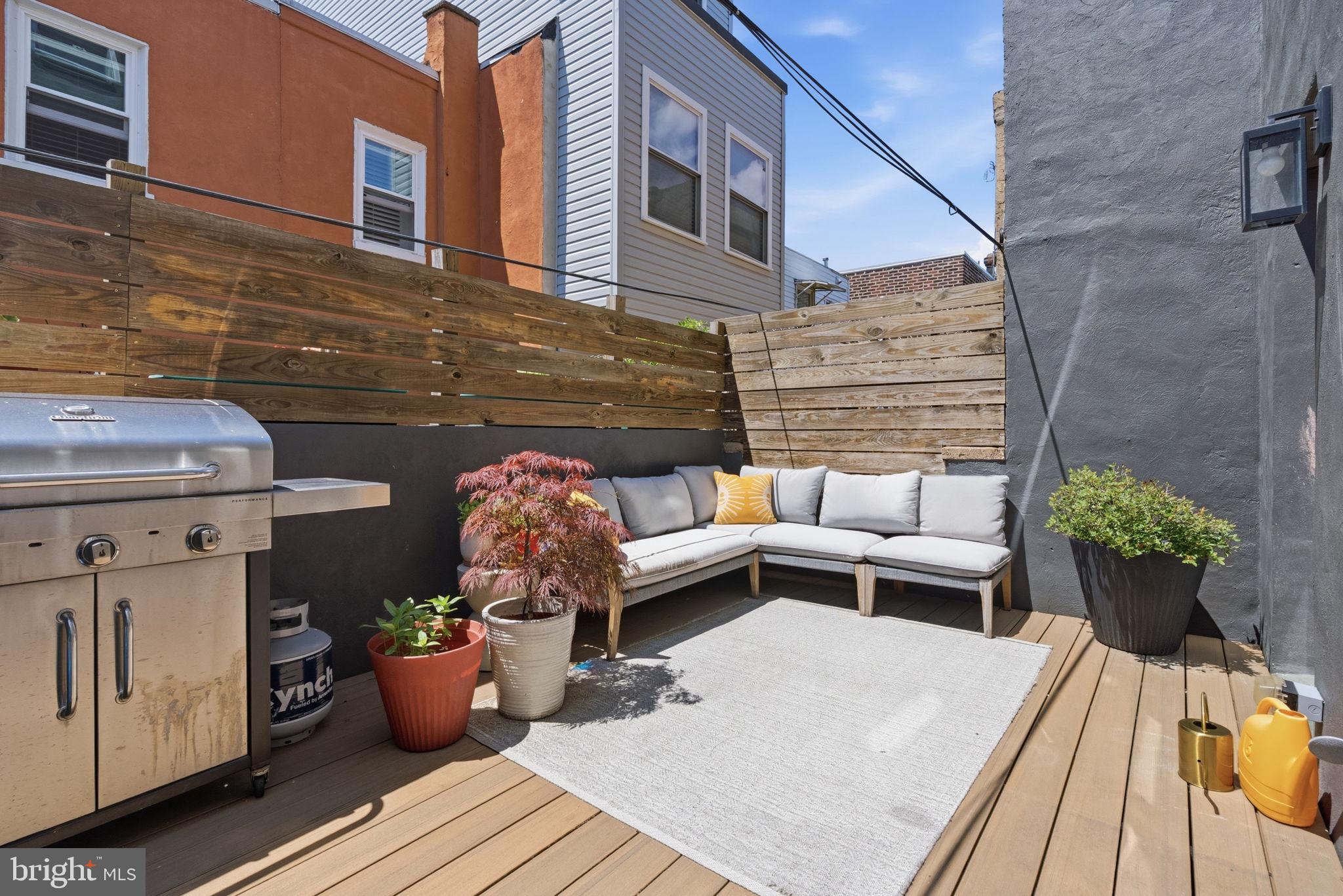 PASSYUNK SQUARE - Residential