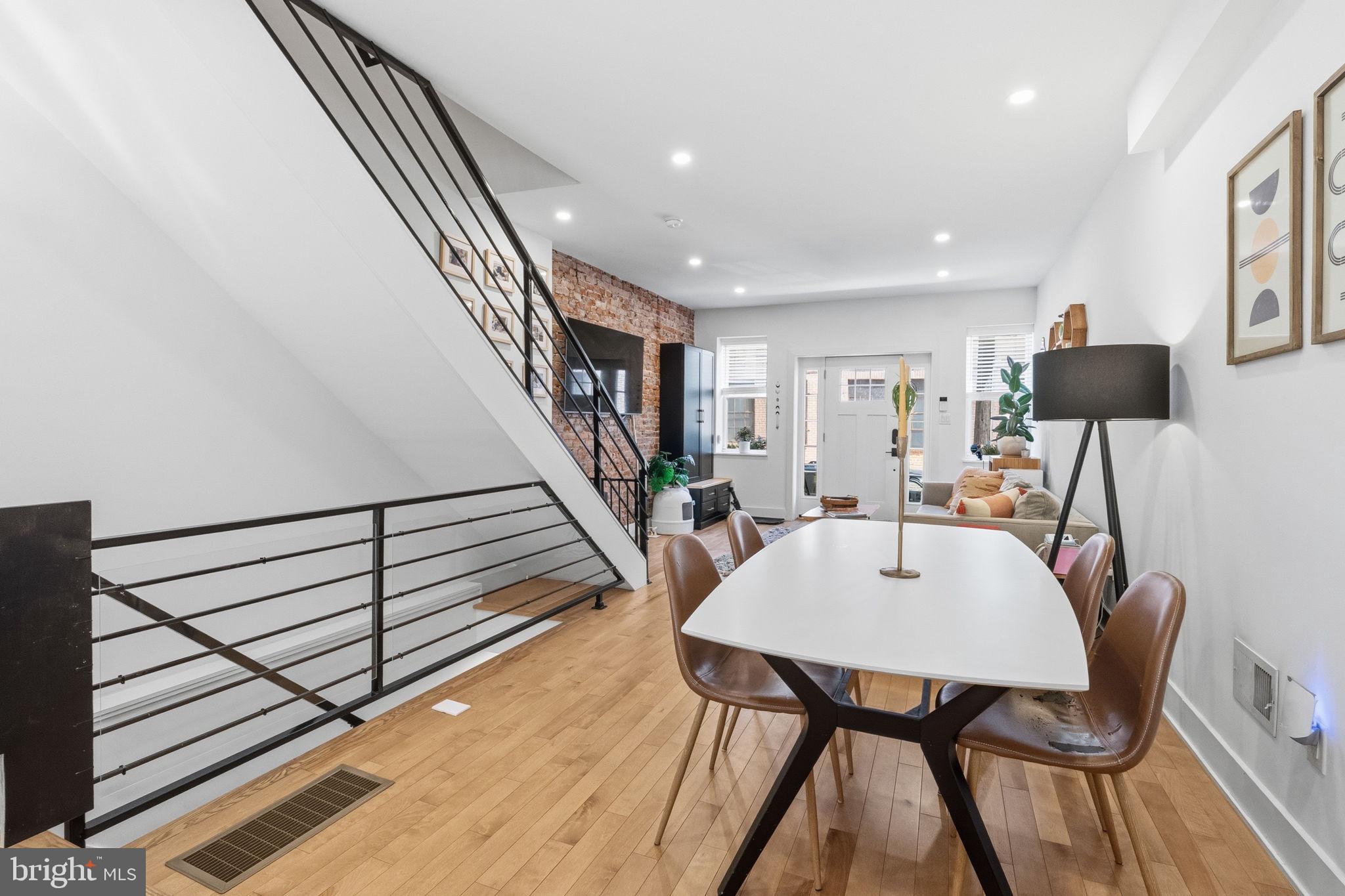 PASSYUNK SQUARE - Residential
