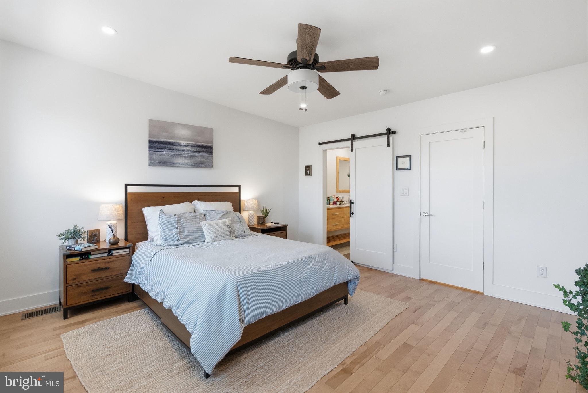 PASSYUNK SQUARE - Residential