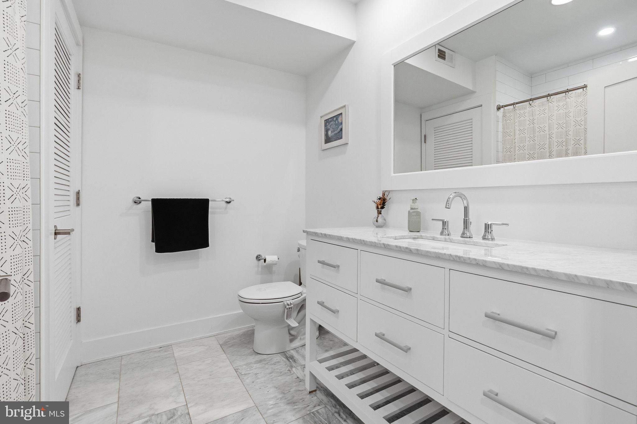 PASSYUNK SQUARE - Residential