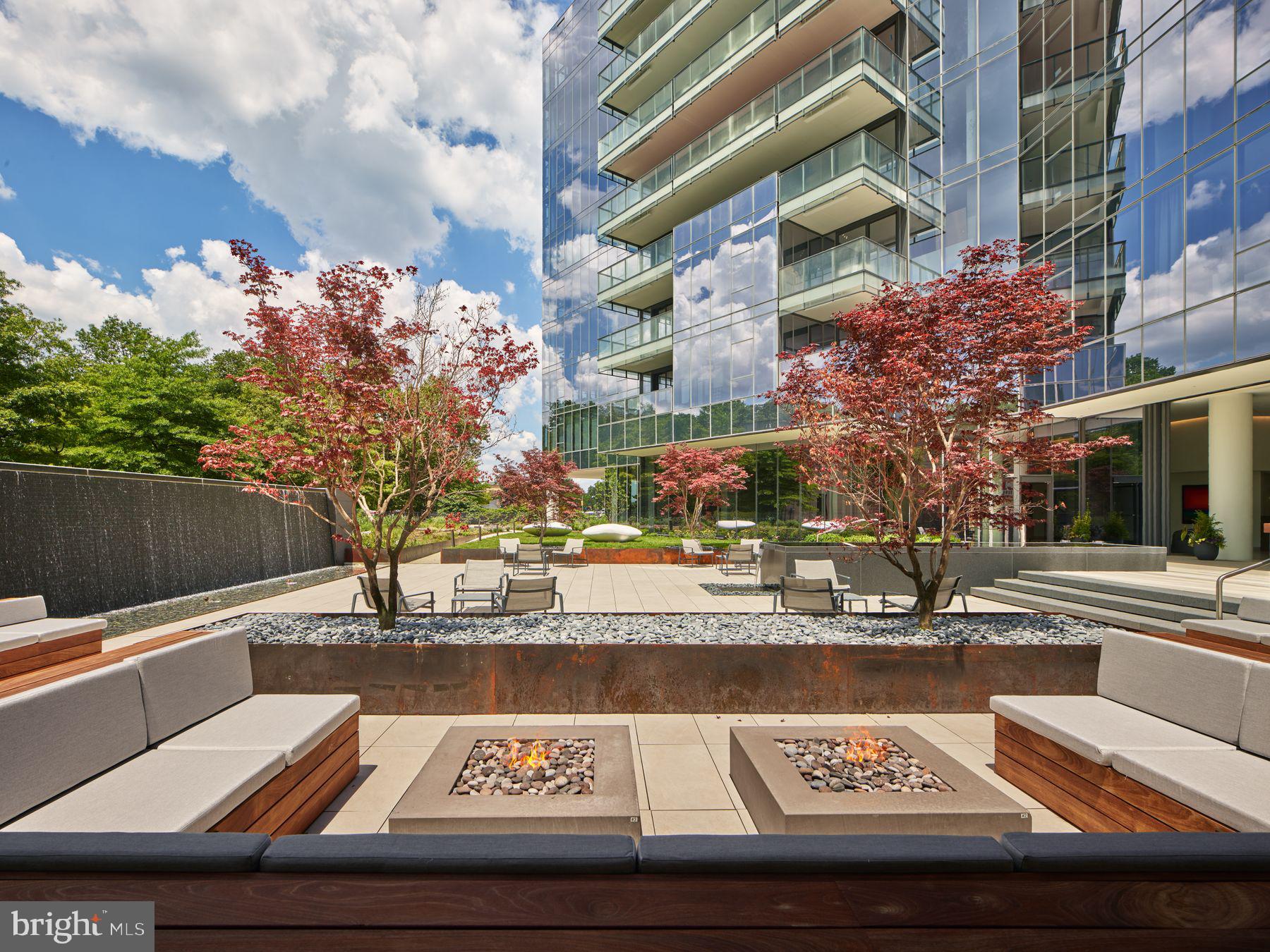 ART MUSEUM AREA - Residential Lease
